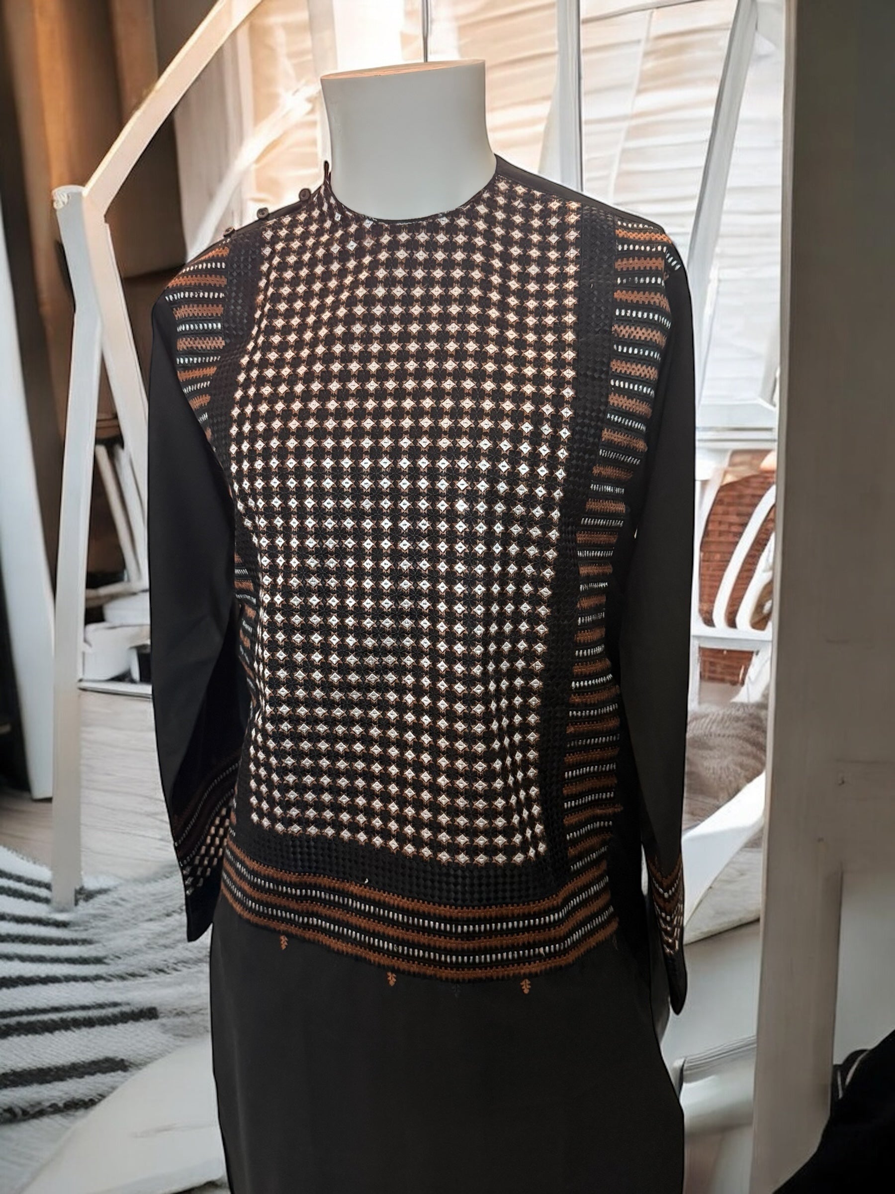 Black Afghan Parahan Tunban for Men with Machine Khamakdozi – X-Small (Defect / Sale)