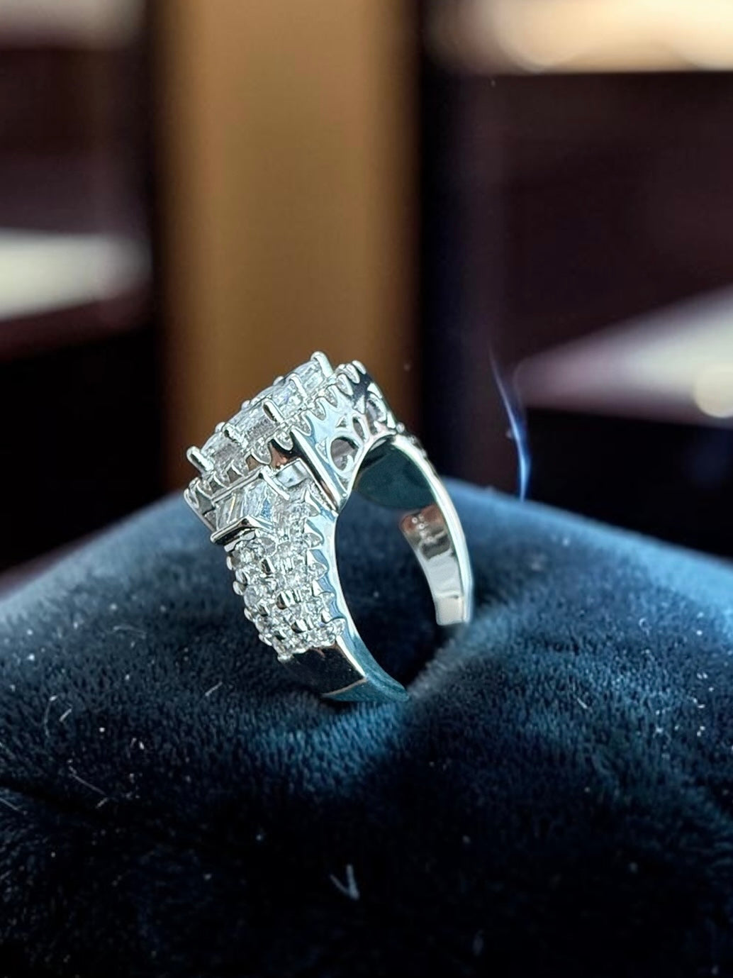 S925 Sterling Silver Princess Cut Halo Ring – Size 10 | Sparkling Statement Engagement Ring | Gift Box Included 043