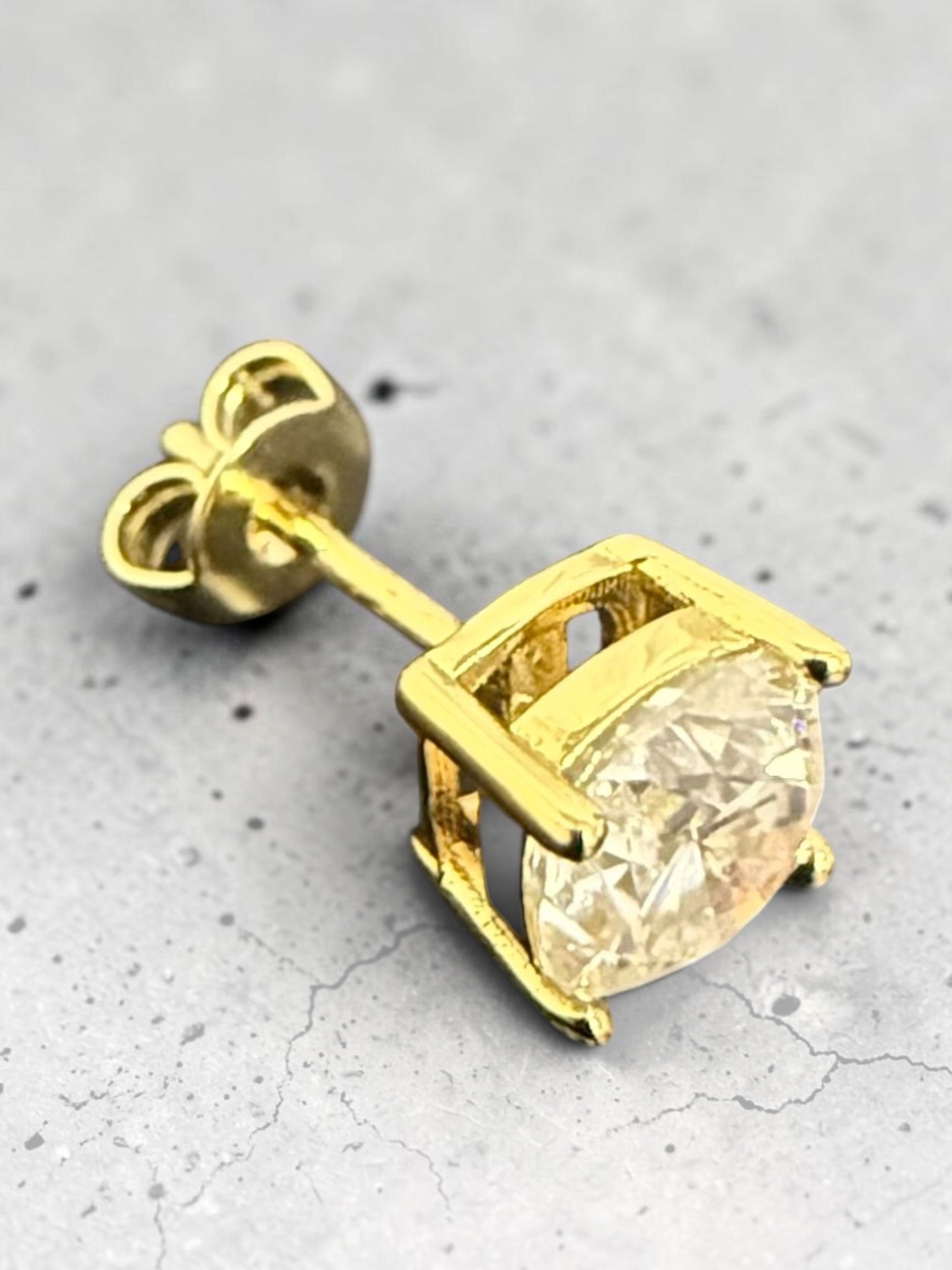 1 CT Cushion-Cut Moissanite Stud Earrings, D Color VVS1 Diamond Alternative, Gold or Silver-Plated Bridal Jewelry Gift