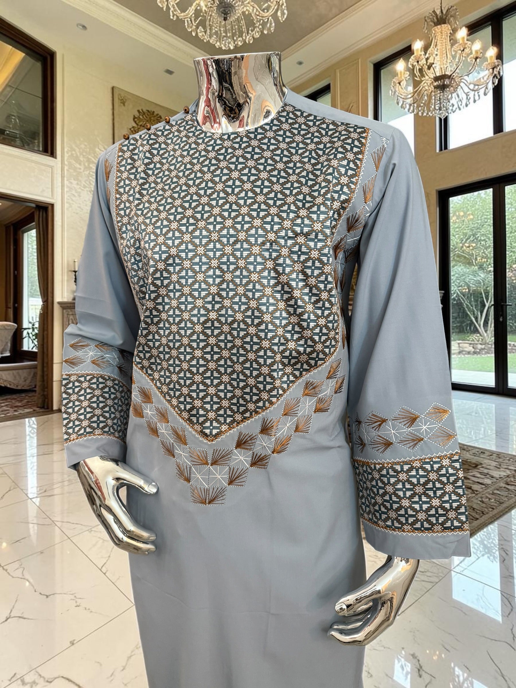 Medium Silver Gray Hand Embroidered Afghan Parahan Tunban Set with Matching Chadder