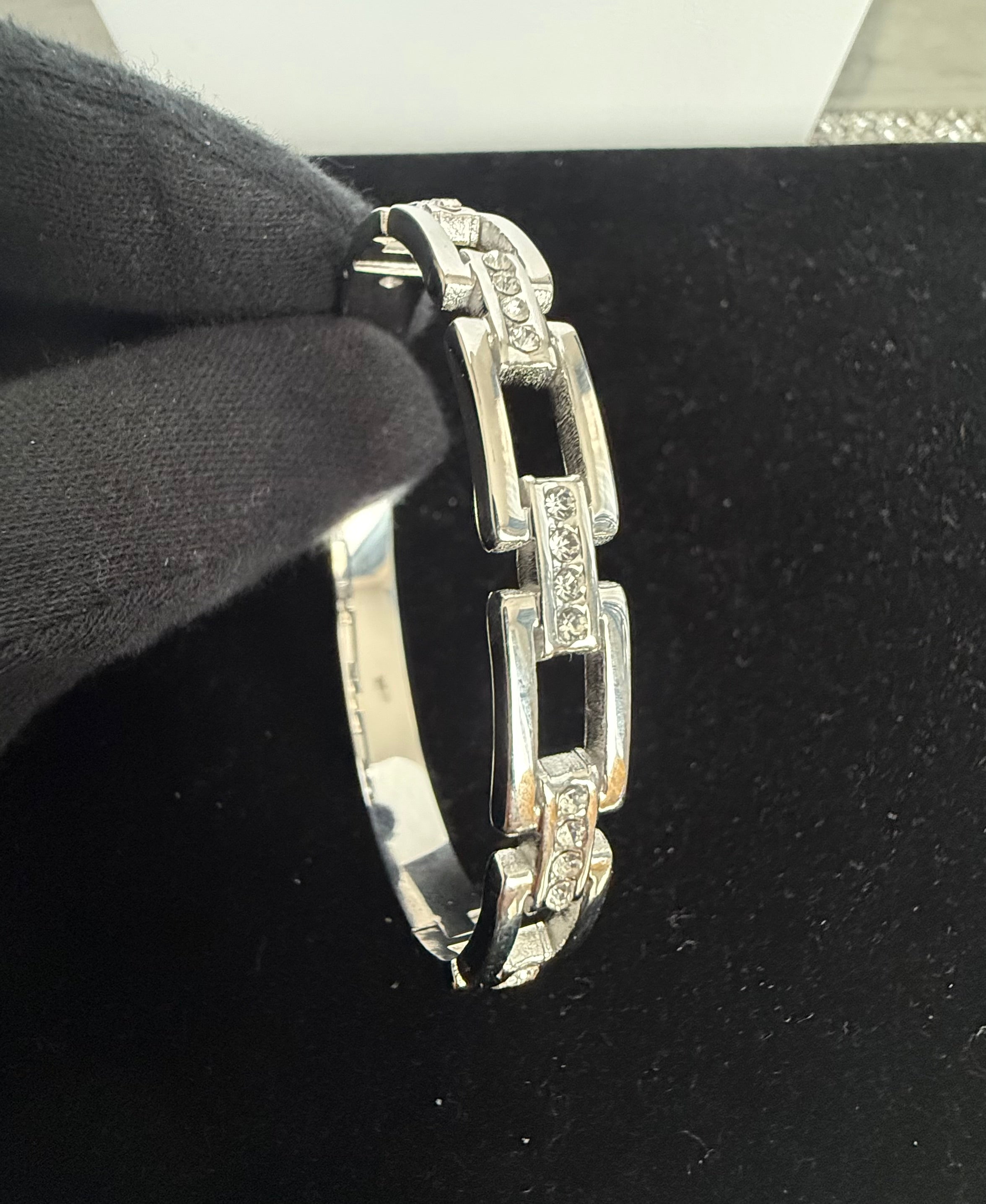 Geometric Crystal Link Stainless Steel Bangle Bracelet – Gold or Silver