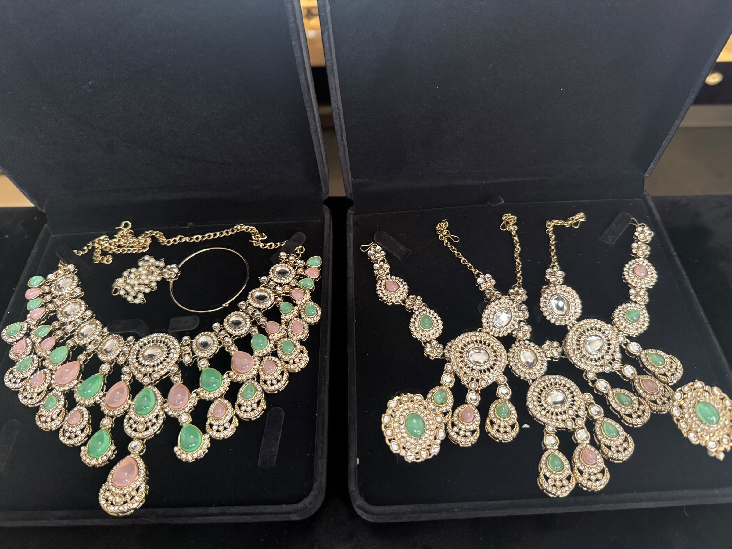 Pastel Pink & Mint Green Kundan Half Bridal Jewelry Set – 6-Piece Necklace, Earrings, Sheeshphool, Nath & Adjustable Rings 6061