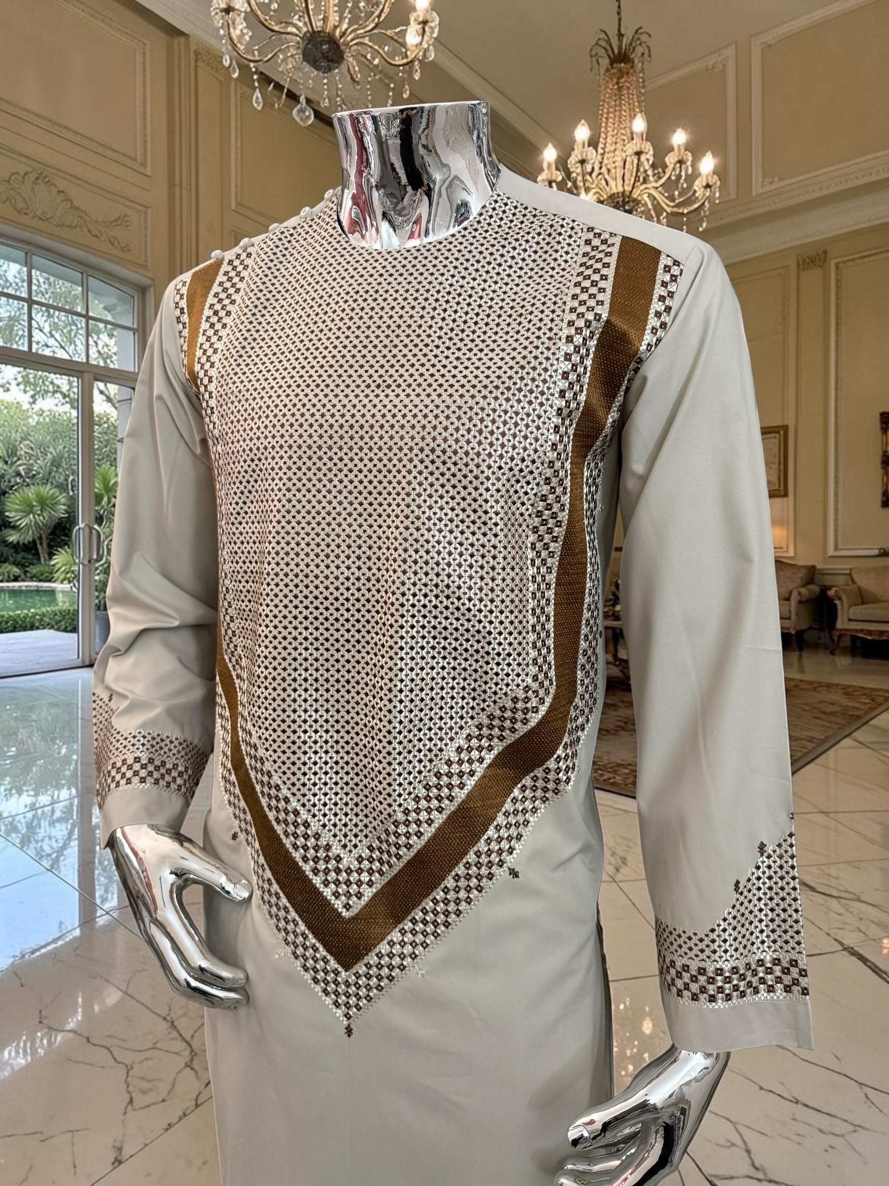 Medium Men’s Cream Parahan Tunban with Premium Machine Embroidery