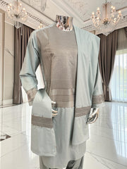 Men’s Sage Gray Embroidered Afghan Parahan Tunban with Matching Shawl – Medium 7232