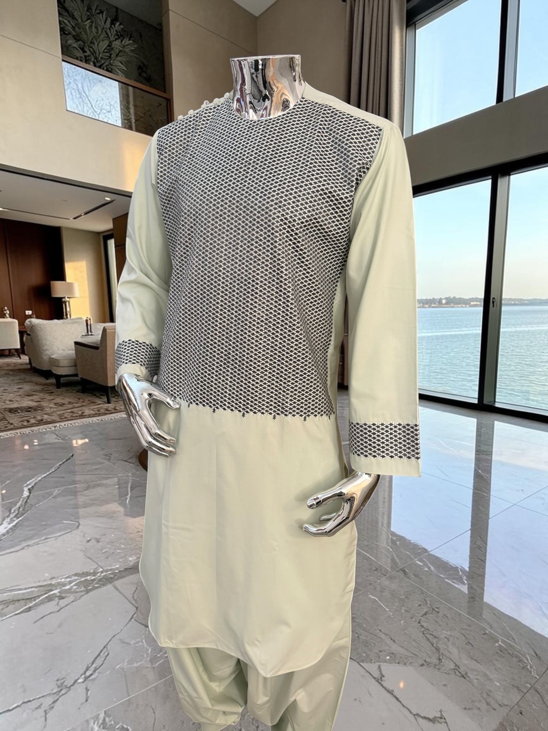 Medium Men’s Pistachio Green Perahan o Tunban with Charcoal Machine Embroidery – Traditional Afghan Outfit