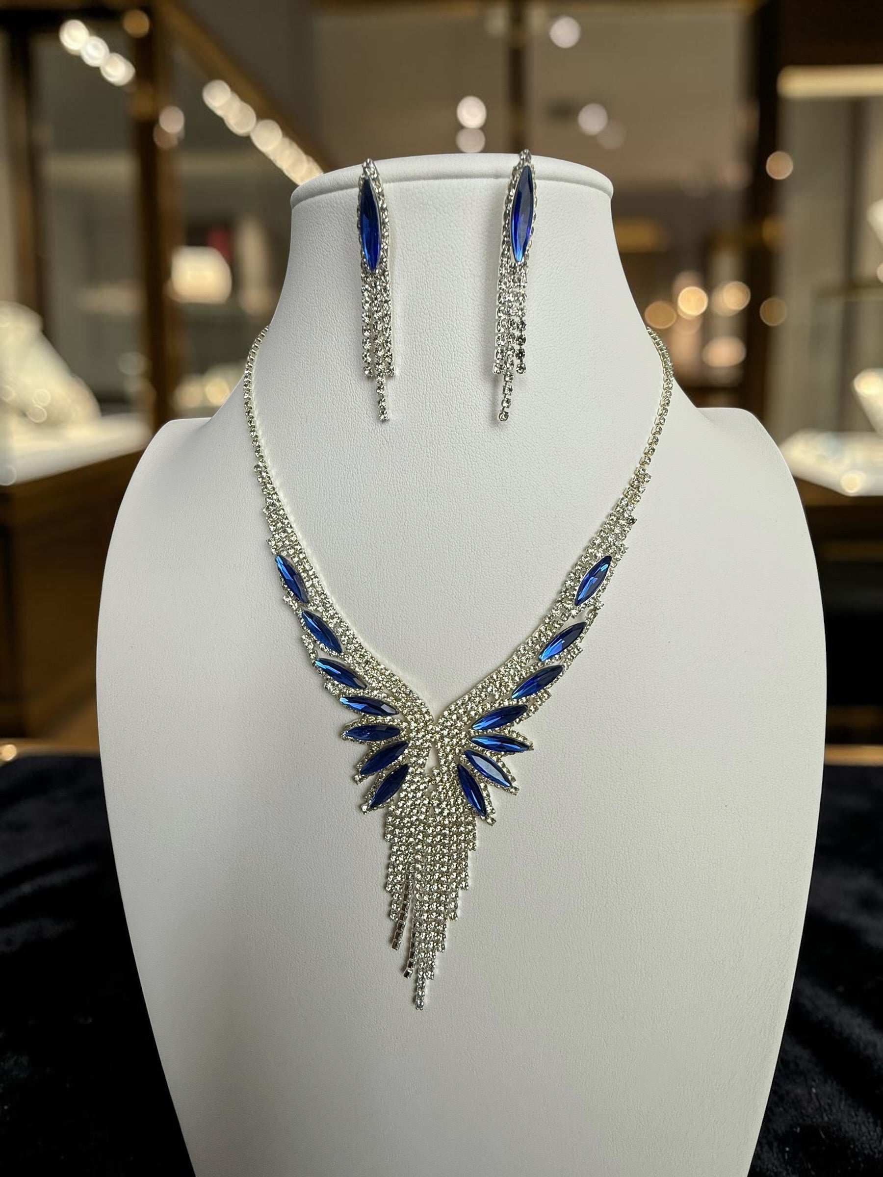 Crystal Rhinestone Statement Necklace & Earrings Set – Silver-Tone Leaf Design with Tassel, 7 Color Options, Jewelry Box Included