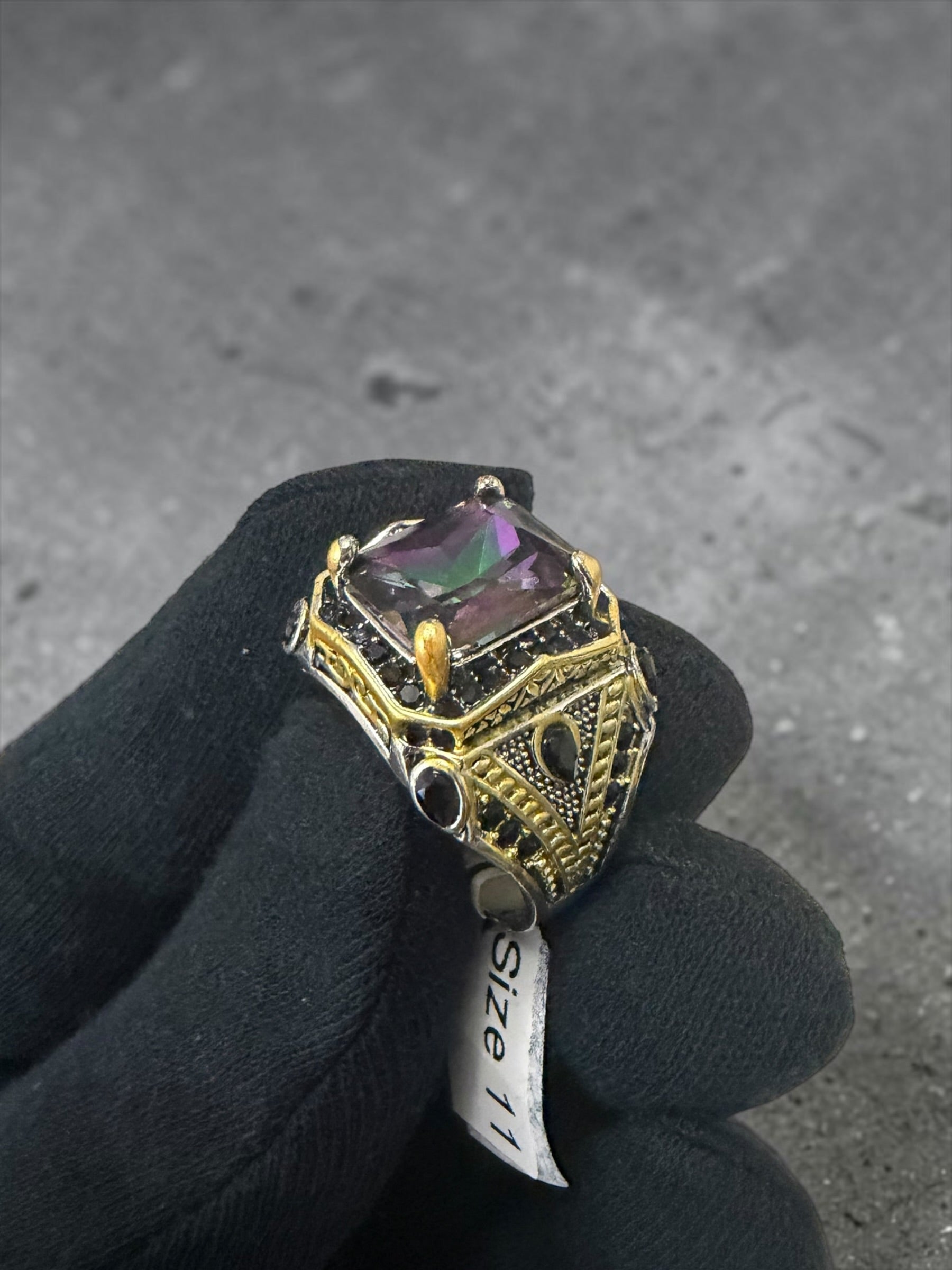 Turkish-Inspired Mystic Rainbow Zircon Men’s Ring – Vintage Ottoman Style Silver-Plated Statement Ring R2