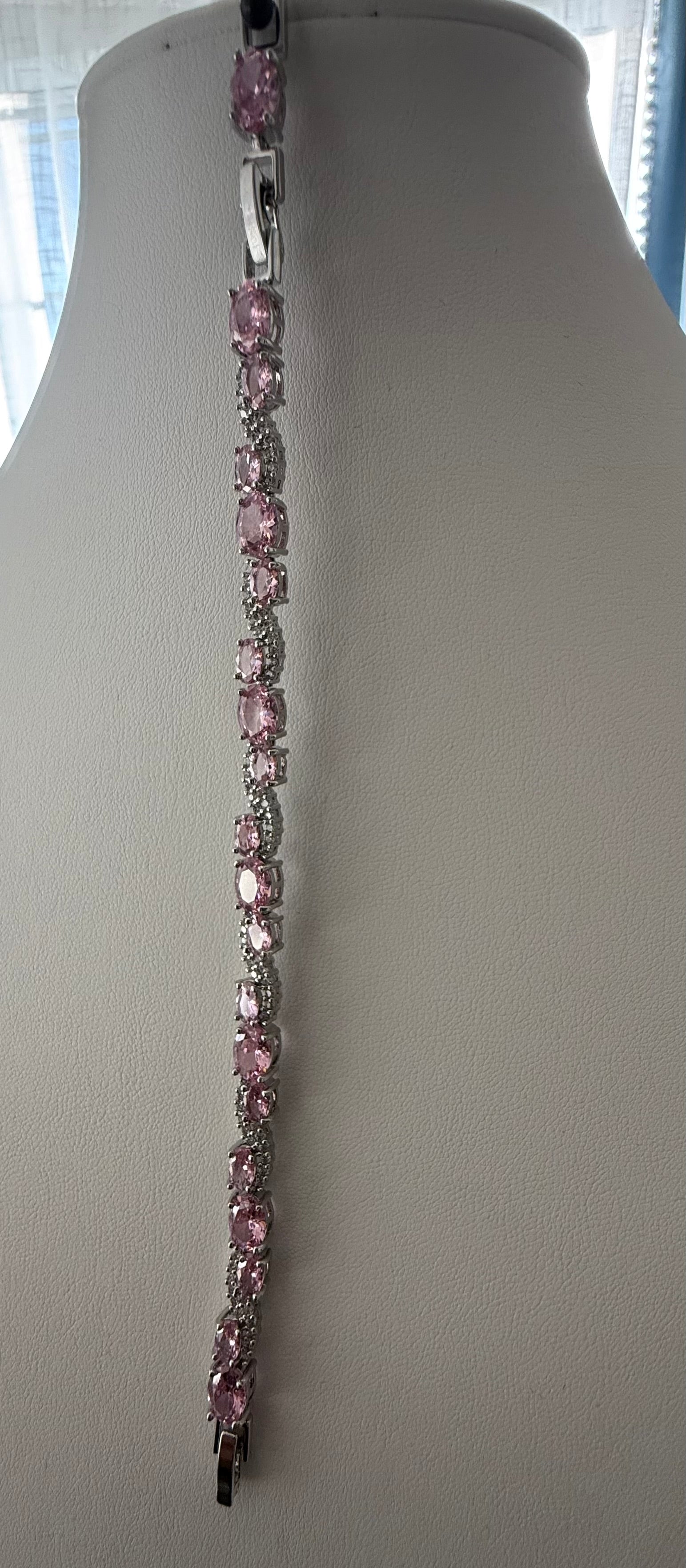 Pink Oval Crystal Swirl Bracelet – Silver Tone Sparkling Statement Jewelry 7085