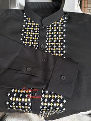 Medium Men’s Black Parahan Tumban with Gold and White Hand Khamak Embroidery – Luxury Afghan Traditional Outfit