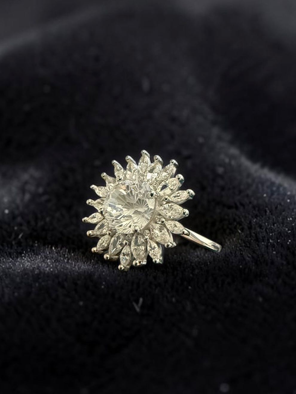 S925 Sterling Silver Sunburst Halo Moissanite Ring – Size 9 | Floral Statement Engagement Ring | Gift for Her 045