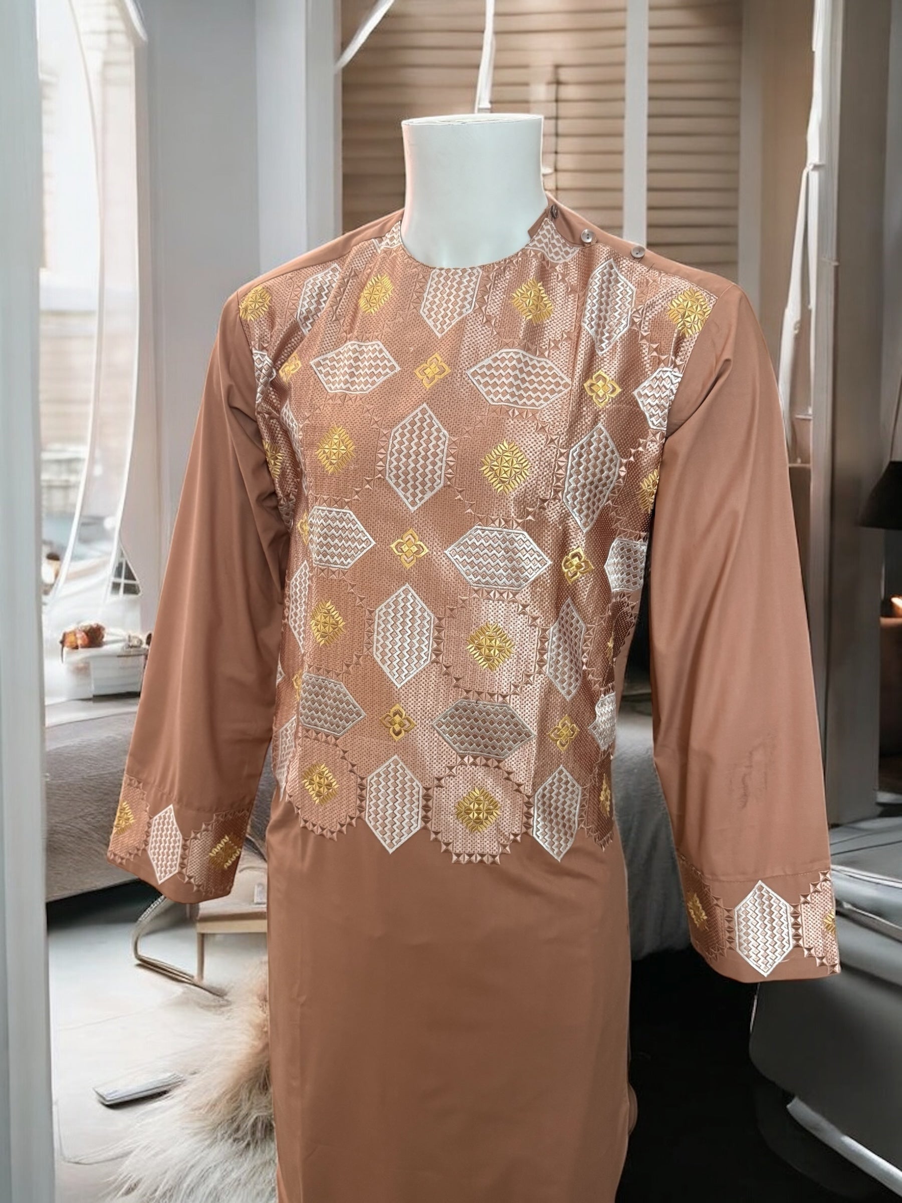 Afghan Parahan Tunban with Machine Khamakdozi Embroidery – Warm Rose Gold White – Medium