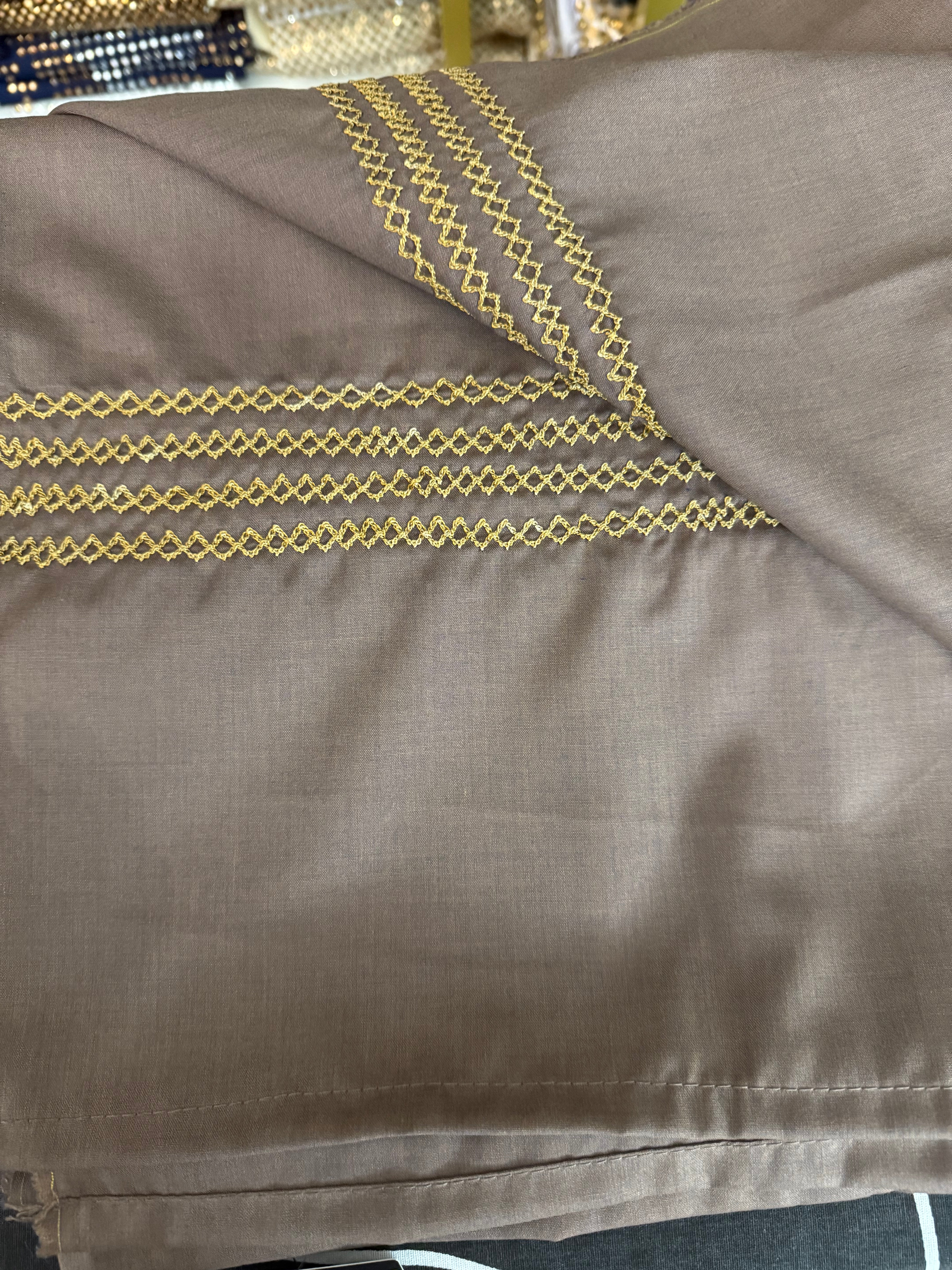 Afghan embroidered shawl / chaddar.