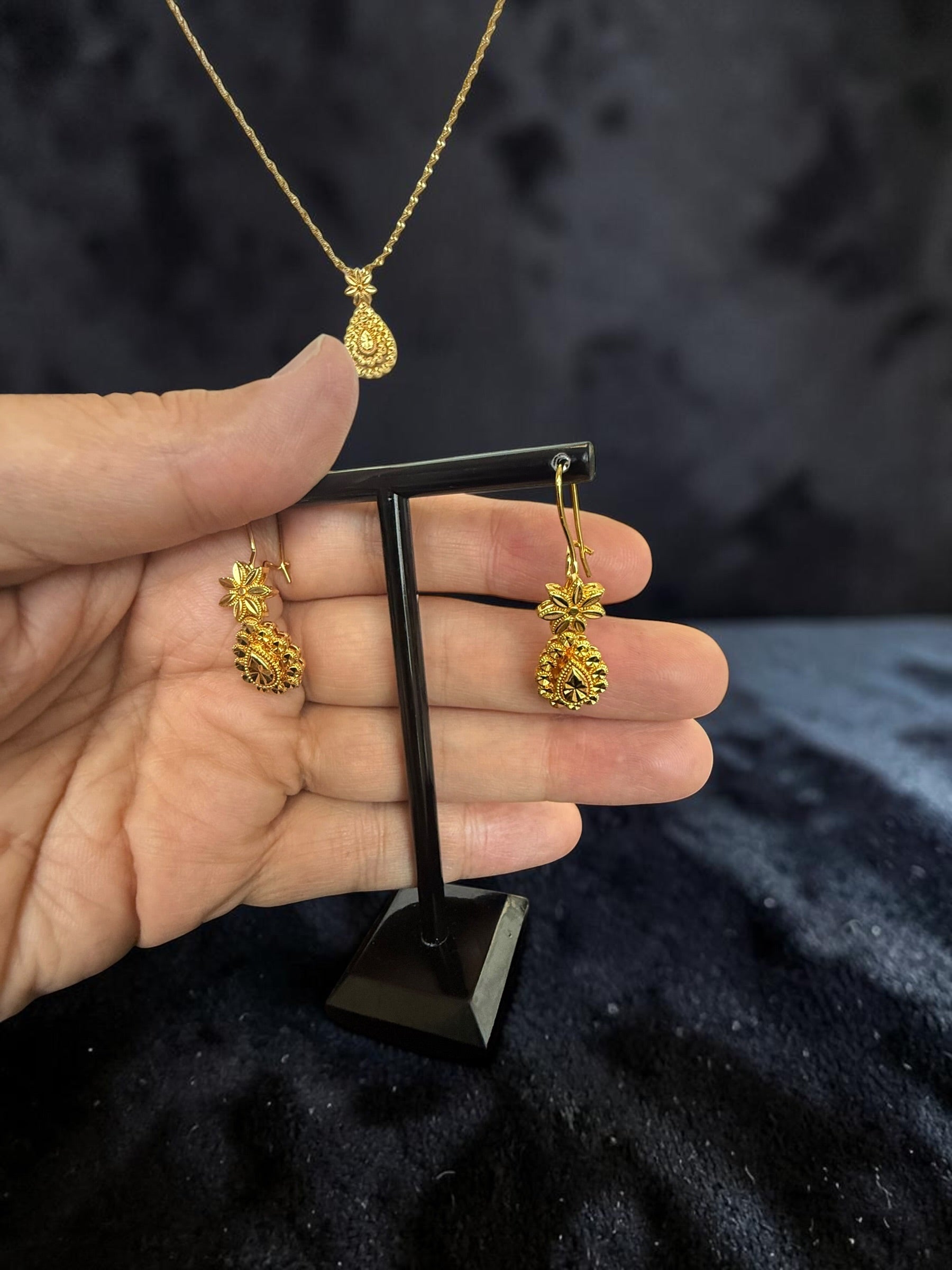 Gold Plated Brass Teardrop Pendant Necklace & Dangle Earrings Set for Women | Lightweight Traditional Jewelry 6090