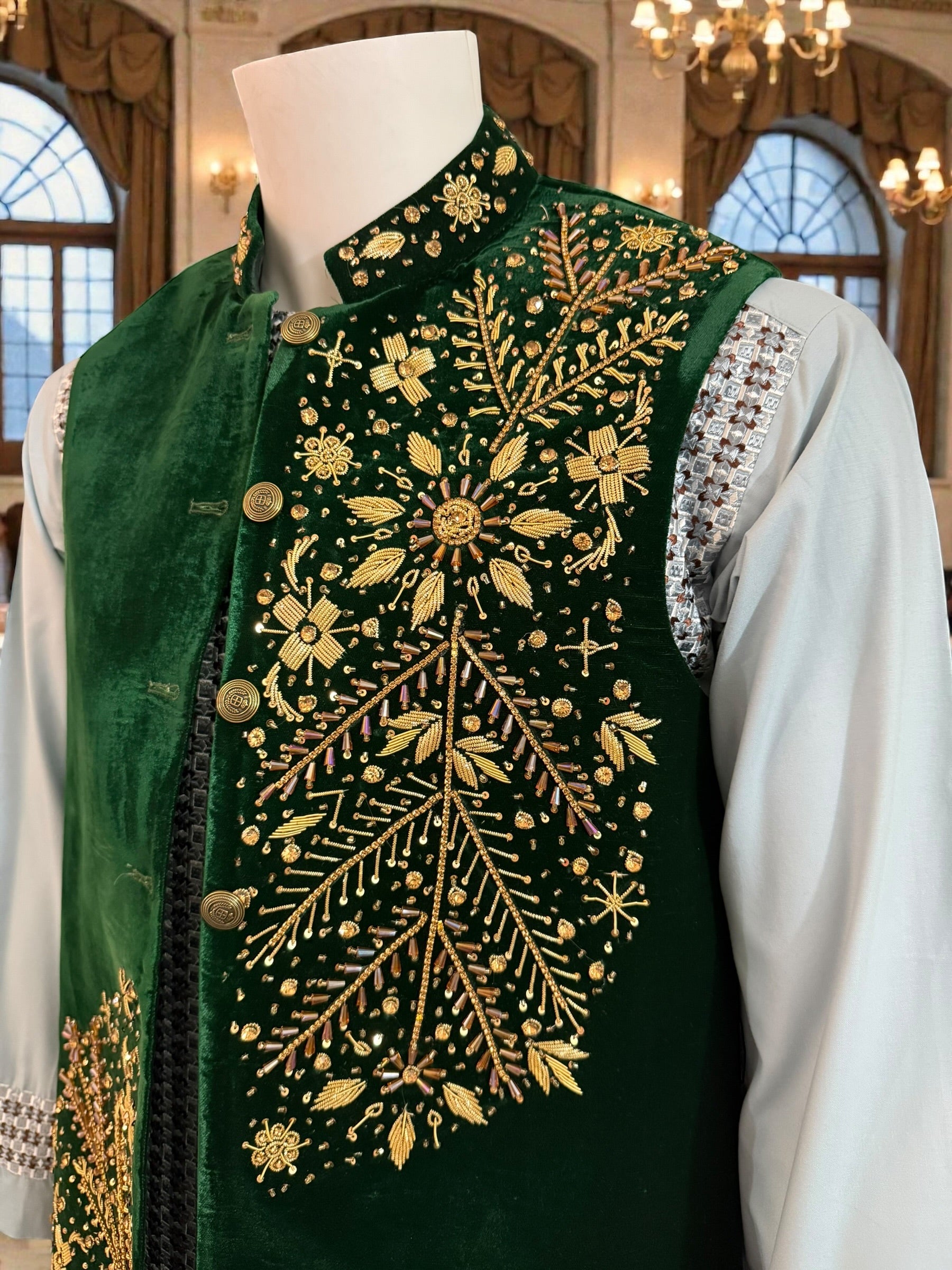 Handmade Afghan Velvet Waistcoat with Gold Somma BorrBorr Embroidery – Small