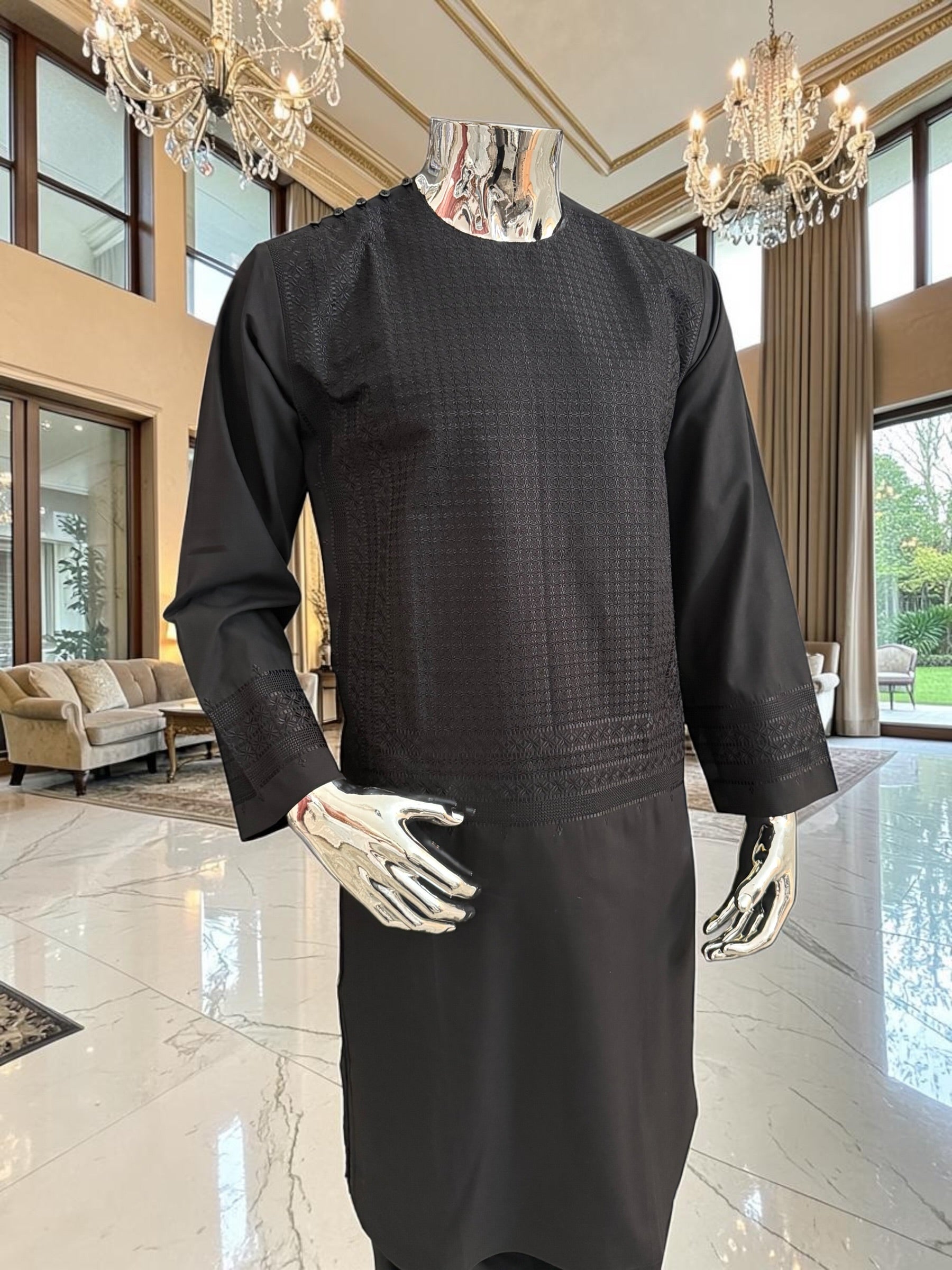 Medium Black Afghan Kameez with Machine Embroidery | Traditional Men’s Parahan Tunban