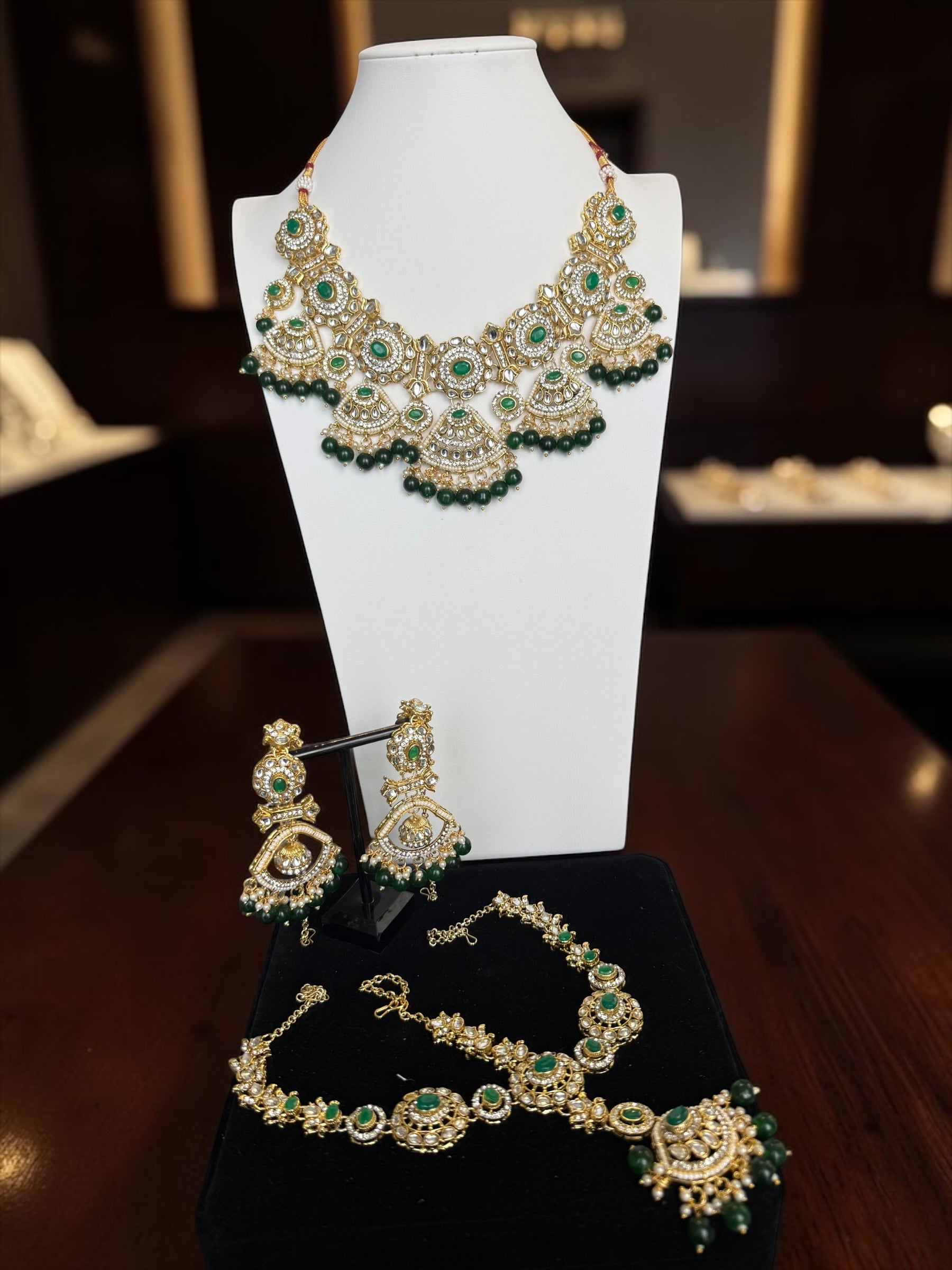 Luxury Kundan Bridal Jewelry Set with Sheeshphool, Necklace & Earrings – Ruby Red, Emerald Green & Pearl White