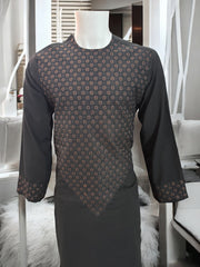 Men’s Black Parahan Tumban with Brown Khamak Embellishment – Traditional Afghan Design – Small Size