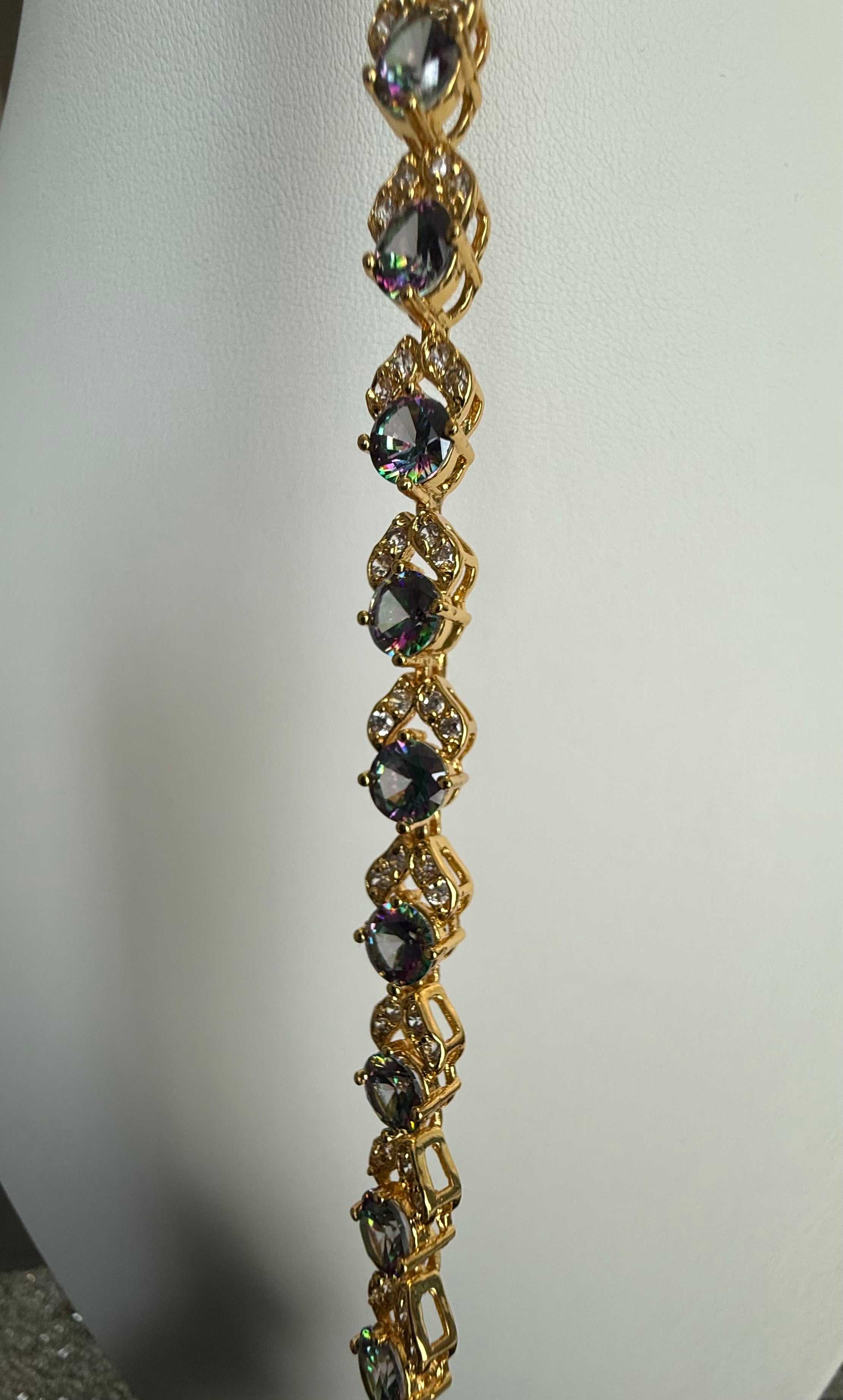Mystic Rainbow Crystal Bracelet – Gold Tone Leaf Link Statement Bracelet 7097