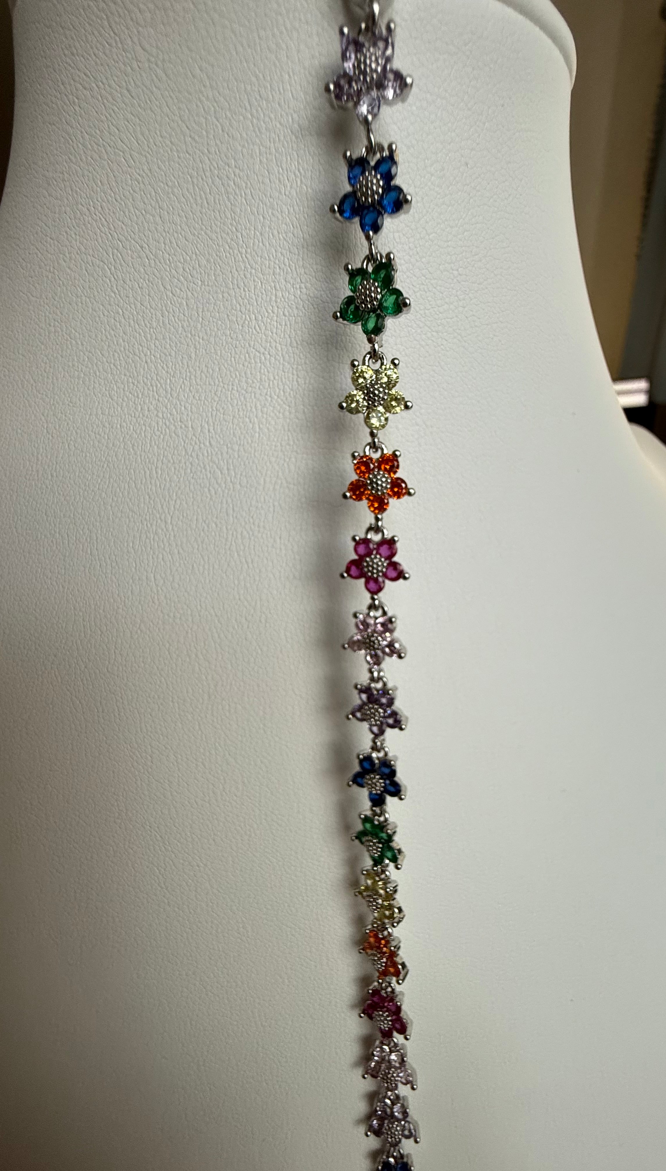 Multicolor Floral Crystal Bracelet – Rainbow Five-Petal Flower Silver-Tone Bracelet 7120