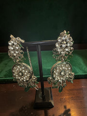 Emerald Green & Silver Kundan Style Bridal Jewelry Set with Necklace, Earrings & Maang Tikka | Indian Pakistani Afghan Wedding Jewelry | Gift Box Included 7008