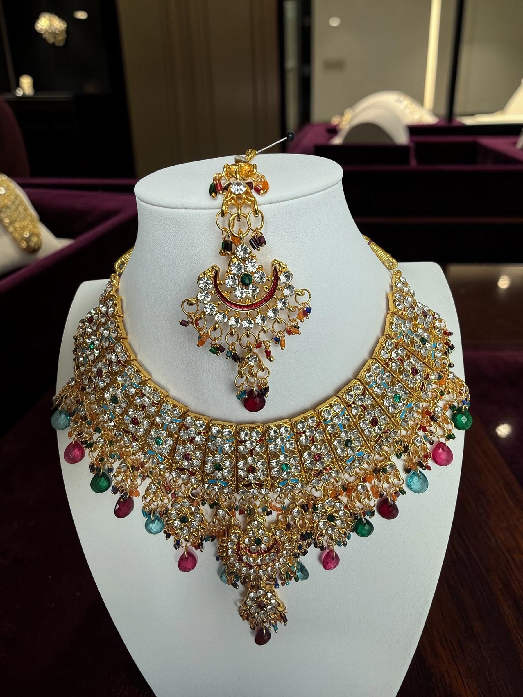 Multicolor Kundan Bridal Jewelry Set – Gold Tone Indian Pakistani Afghan Wedding Necklace Set with Earrings & Maang Tikka | Jewelry Gift Box Included 7015