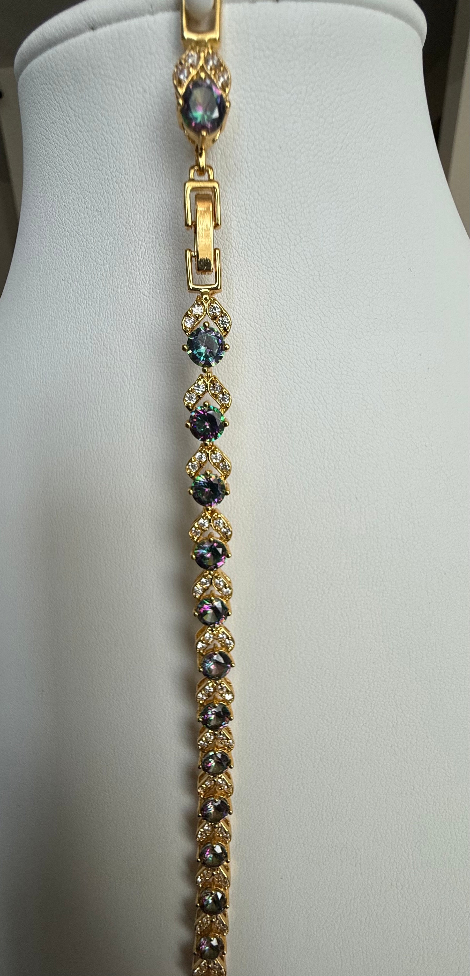 Mystic Rainbow Crystal Bracelet – Gold Tone Leaf Link Statement Bracelet 7097
