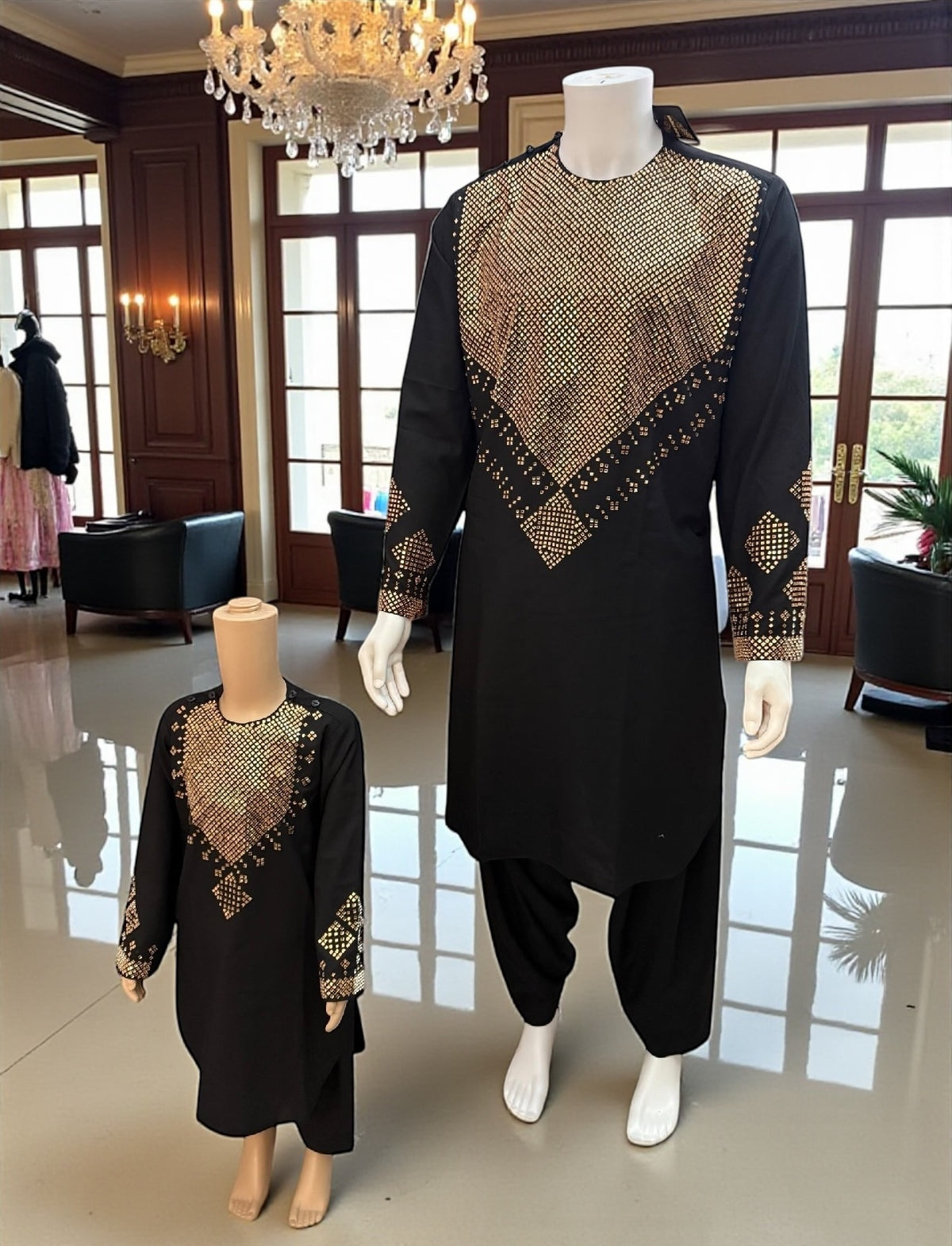Men’s Black Parahan Tumban with Shesha Mirror Work – Machine-Embellished Afghan Outfit – Small Size