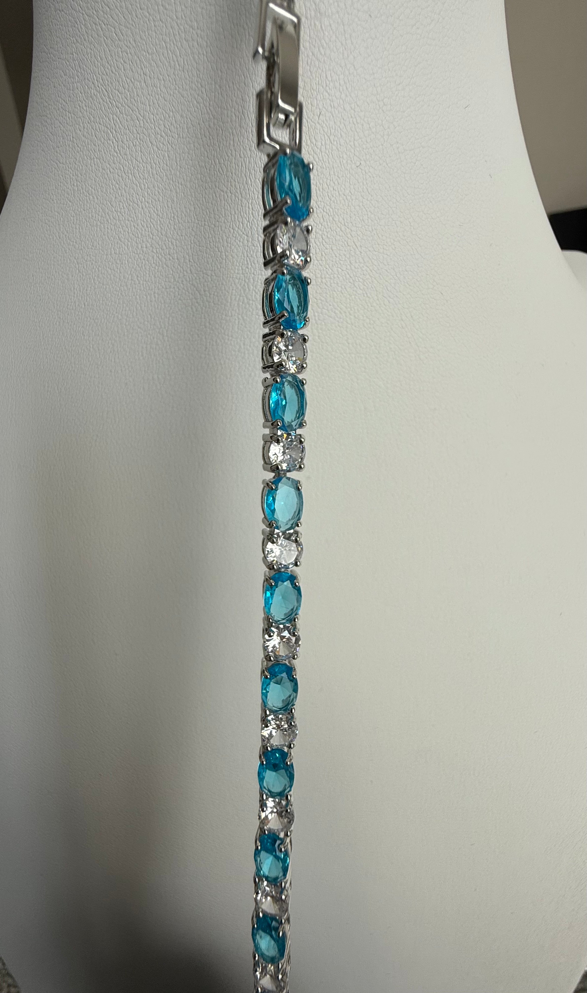 Aqua Blue Oval Crystal Tennis Bracelet – Silver Tone Sparkling Statement Jewelry 7092