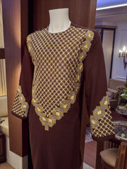Men’s Maroon Kameez – Maroon with Gold Geometric Machine Embroidery | XL Afghan Traditional Wear