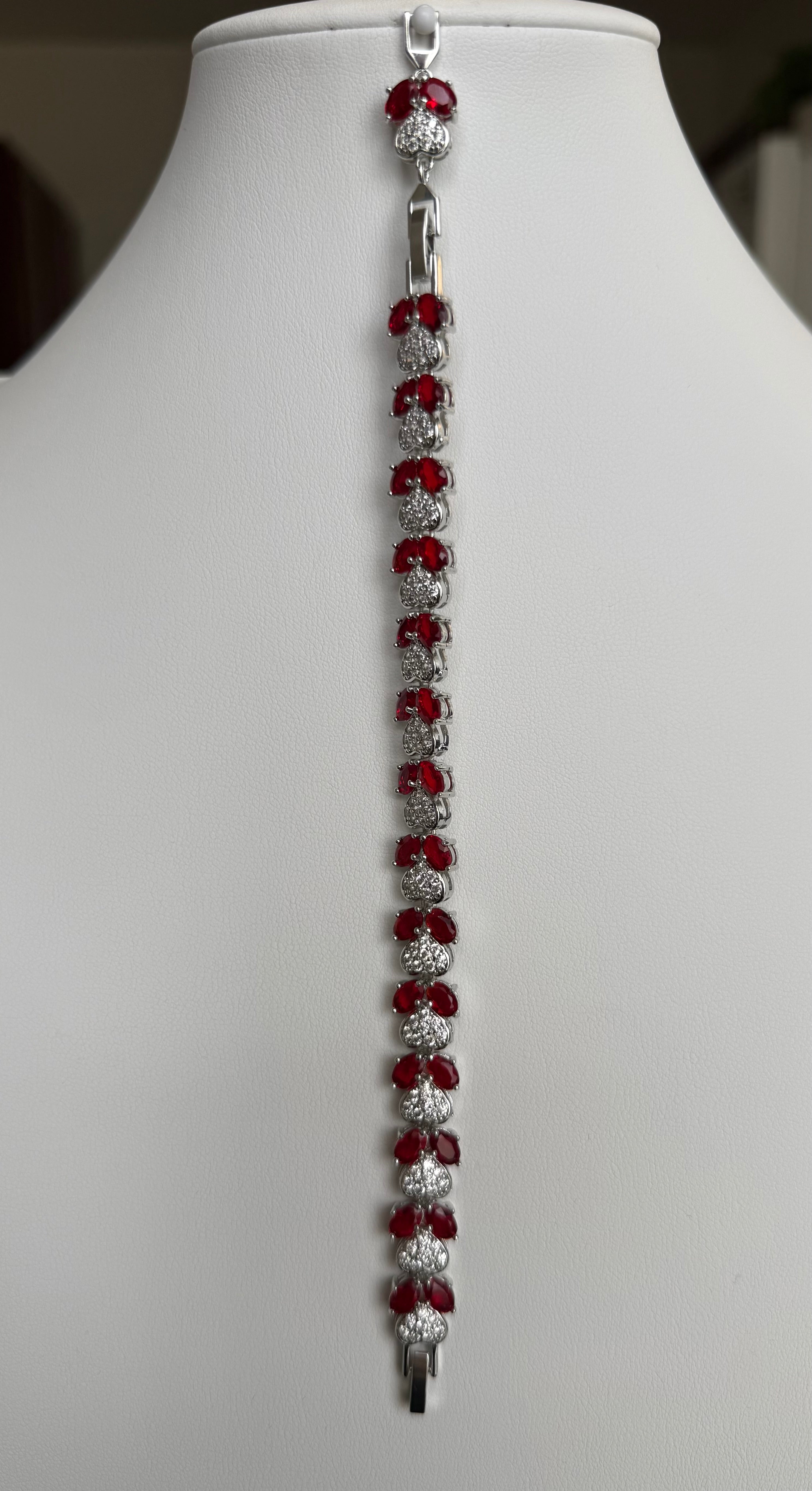 Ruby Red Crystal Heart Link Bracelet – Silver Tone Sparkling Statement Jewelry 7102