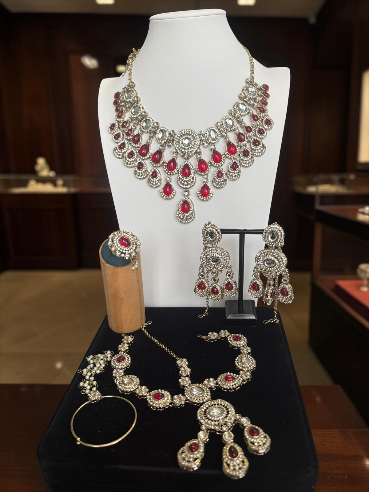 Ruby Red Kundan Half Bridal Jewelry Set – 5-Piece Necklace, Earrings, Sheeshphool, Nath & Adjustable Rings 6060