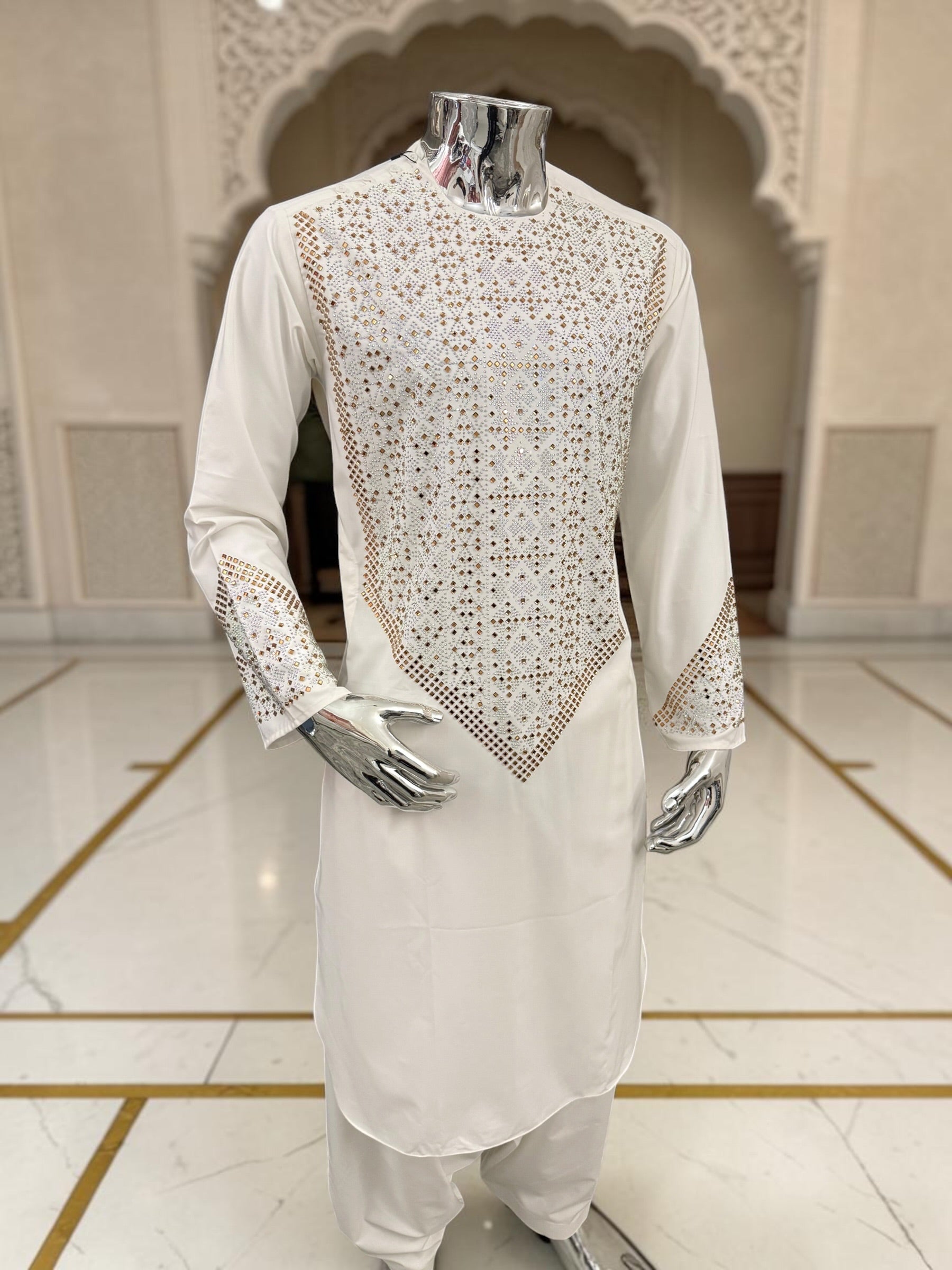 Men’s off white Afghan Parahan Tunban with Gold & Silver Embellishments and Shawl – 3-Piece Set shesha work 5042