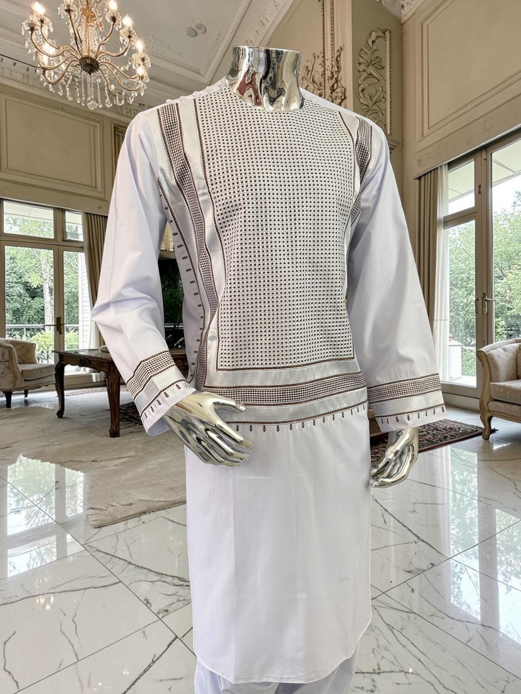 Large Premium White Parahan Tunban Set with Brown Machine Embroidery Pattu/Chadder