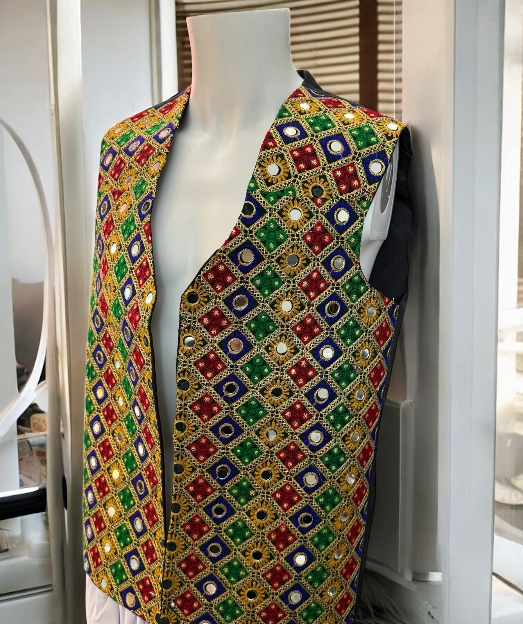 Men’s Afghan Embroidered Mirror Work Vest – Multicolor, Medium