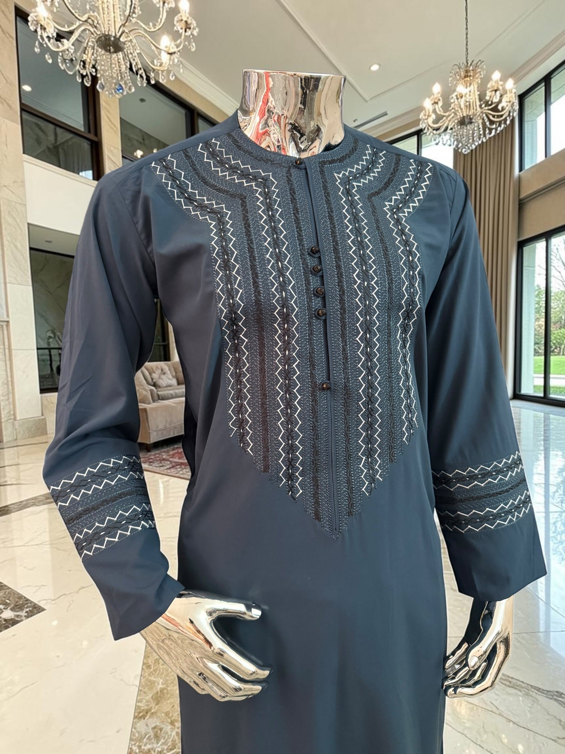 Men’s Designer Hand-Embroidered Parahan Tunban with Shawl – 3-Piece Afghan Outfit