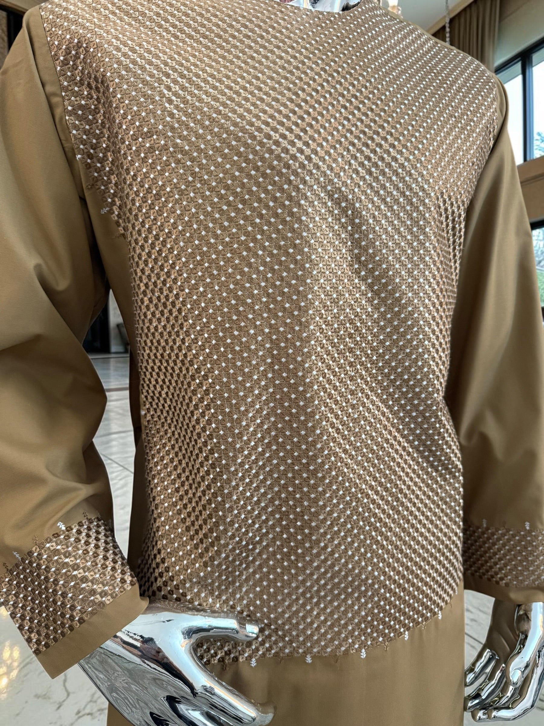 Large Honey Brown Afghan Parahan Tumban with Matching Khamak-Style Machine Embroidery – Men’s Traditional Wear