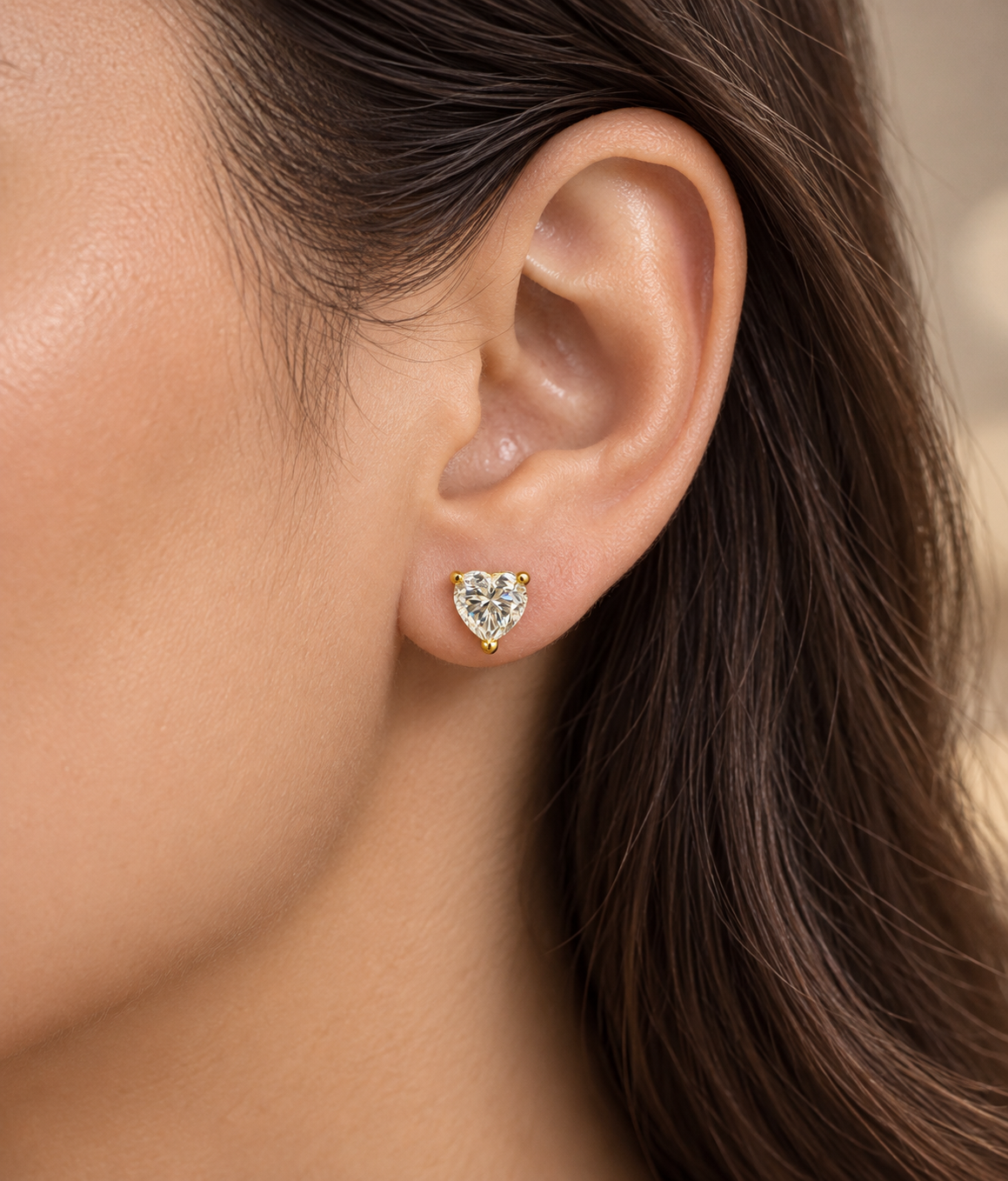 1 Carat Heart-Cut Moissanite Stud Earrings – S925 Posts – Gold or Silver