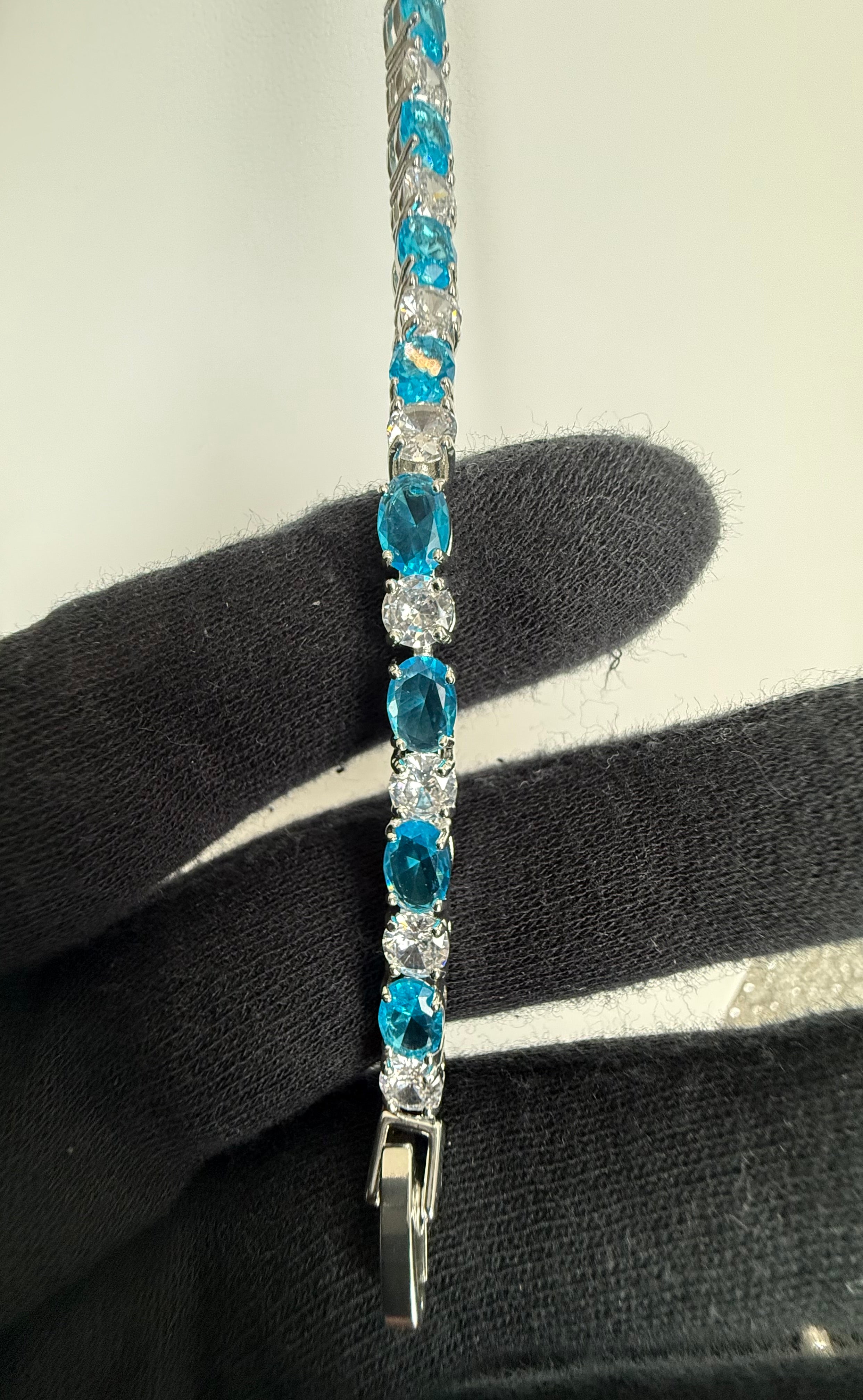 Aqua Blue Oval Crystal Tennis Bracelet – Silver Tone Sparkling Statement Jewelry 7092