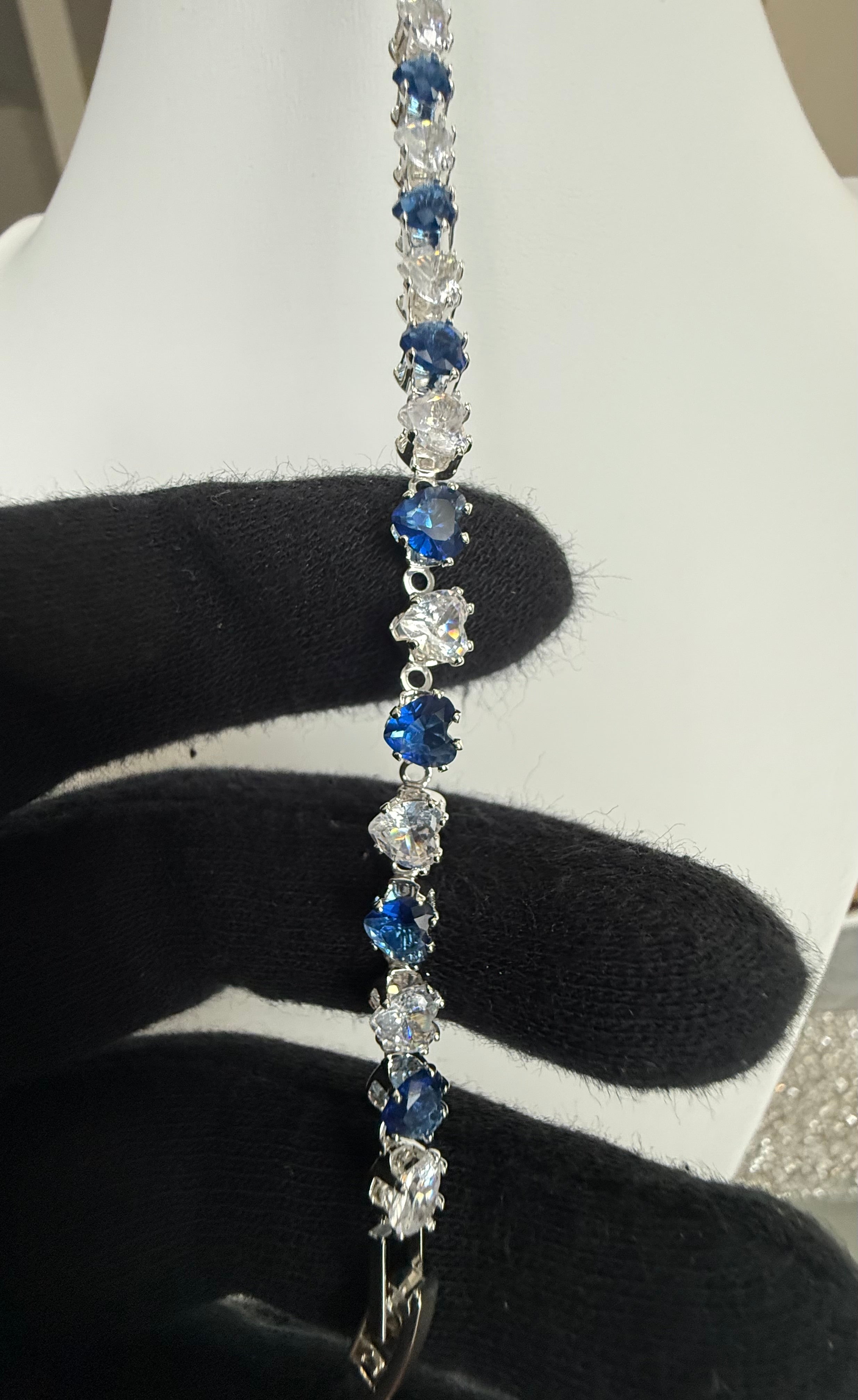 Royal Blue & Clear Heart Crystal Tennis Bracelet – Silver Tone Statement Jewelry 7107