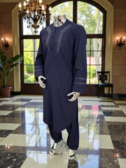 Large Handmade Parahan Tumban | White & Navy Embroidery Minor Imperfection – Special Discount