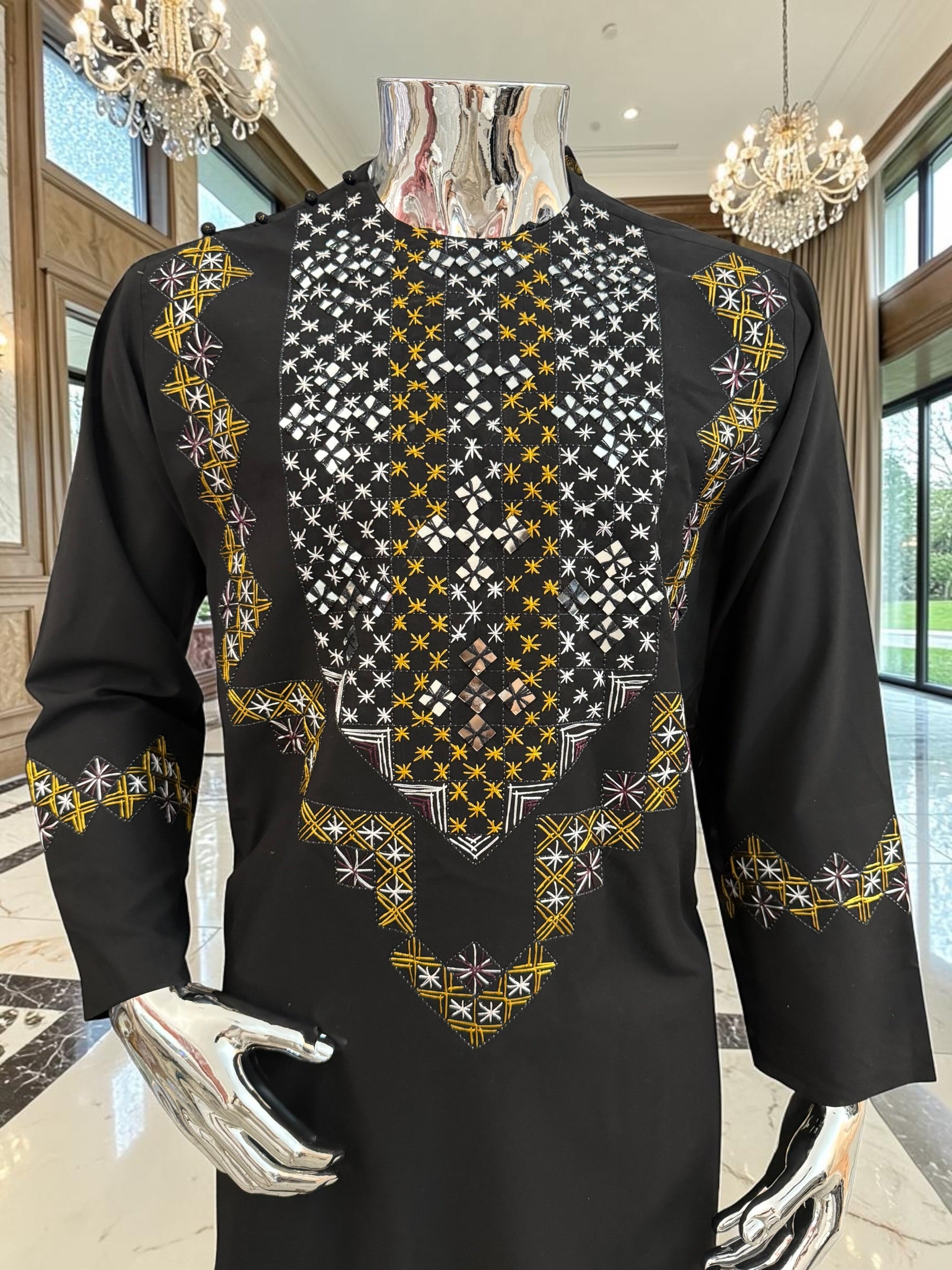 Medium Luqmaan Boutique Black Shesha Embroidery Parahan Tunban Set – Premium Afghan Traditional Wear