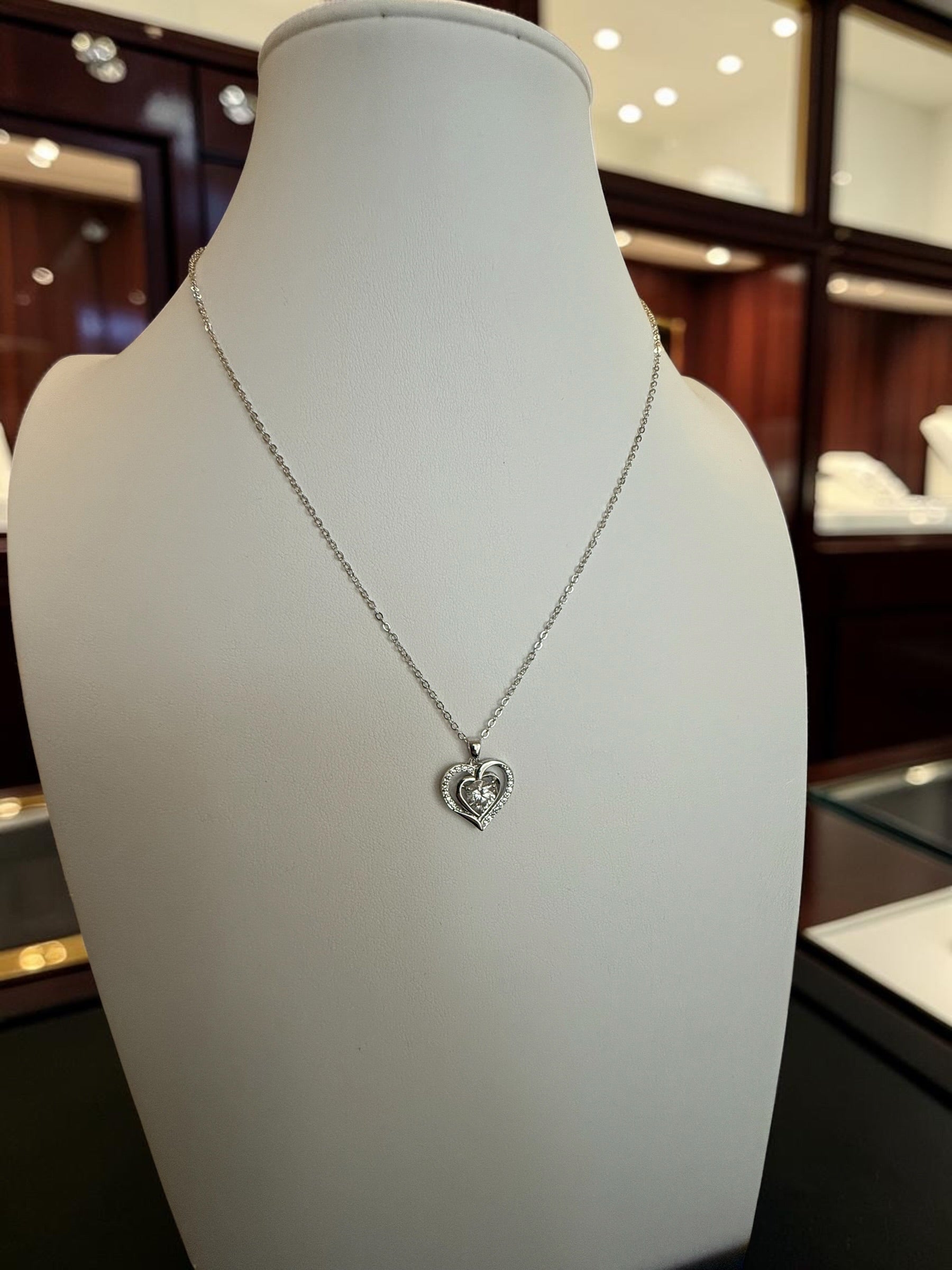 Heart Moissanite Necklace for Women – Genuine Moissanite Pendant, GRA Certificate Included, High-Quality Brass, Silver-Tone Chain, Gift Box Included 7057