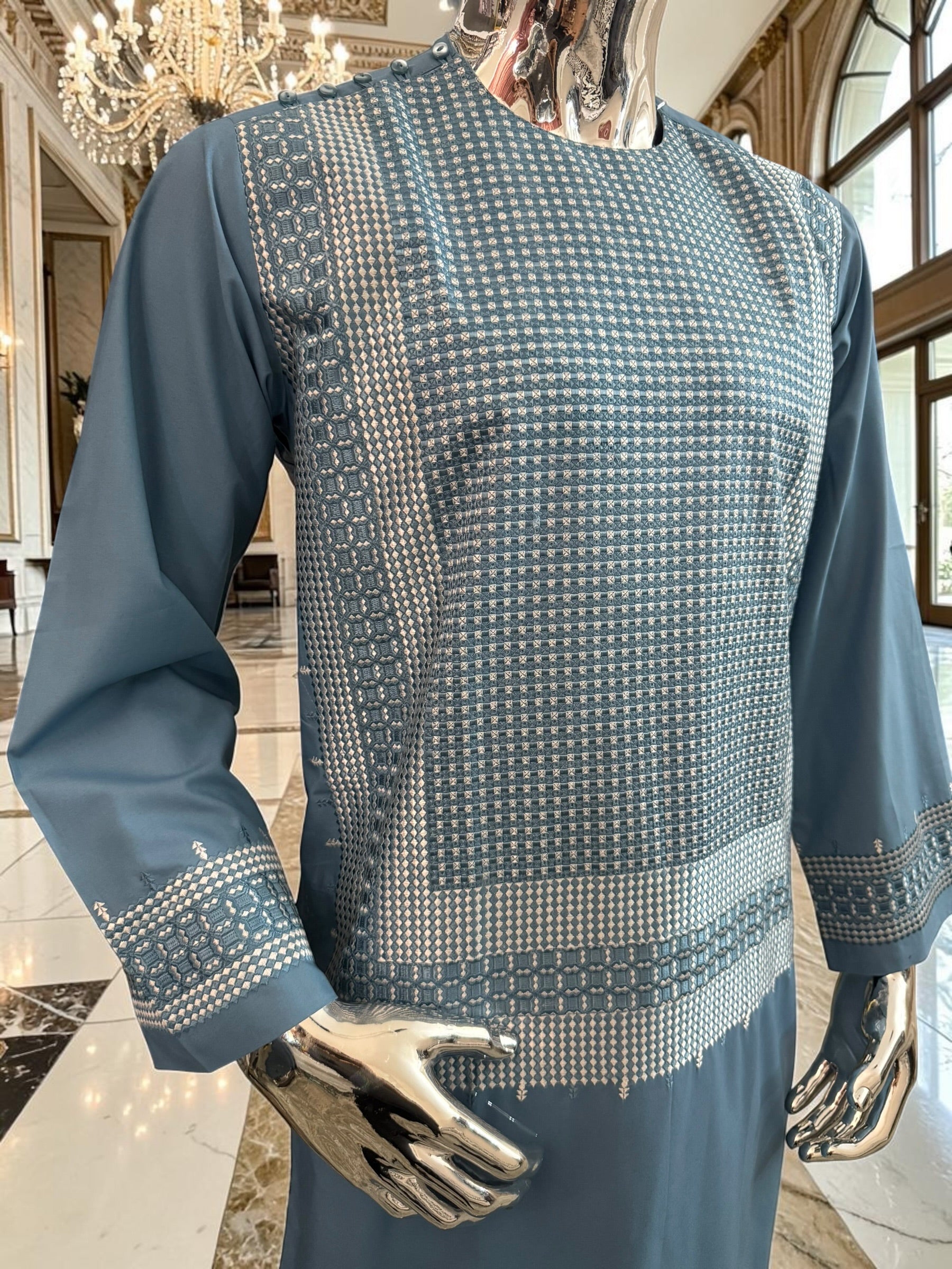 Medium Steel Blue Embroidered Men’s Parahan Tunban Yakhandozi – Premium Traditional Suit