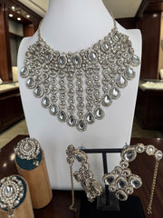 Luxury 6-Piece Indian Bridal Jewelry Set – Silver Tone Kundan Necklace, Earrings, Sheeshphool, Nath & 2 Adjustable Rings | Brass Alloy | Includes 2 Premium Black Gift Boxes 6067