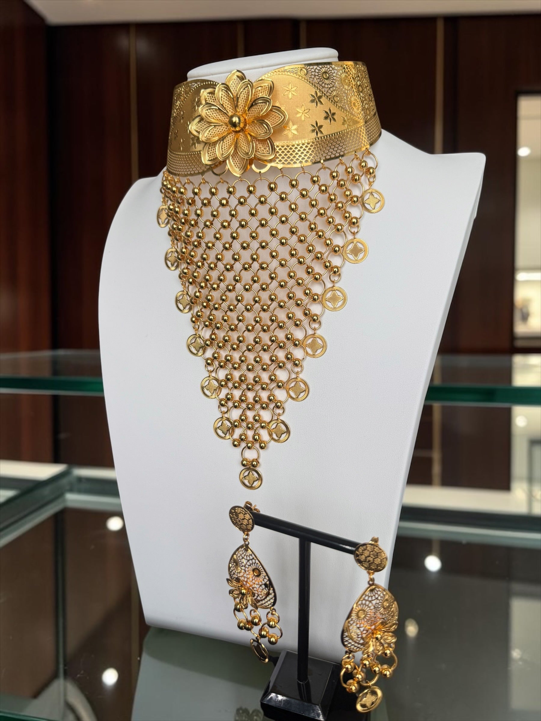 24K Gold-Plated Floral Choker Necklace and Earrings Set | Vintage Hollow Statement Jewelry | Afghan, Indian, Pakistani & Middle Eastern Wedding Set 6073
