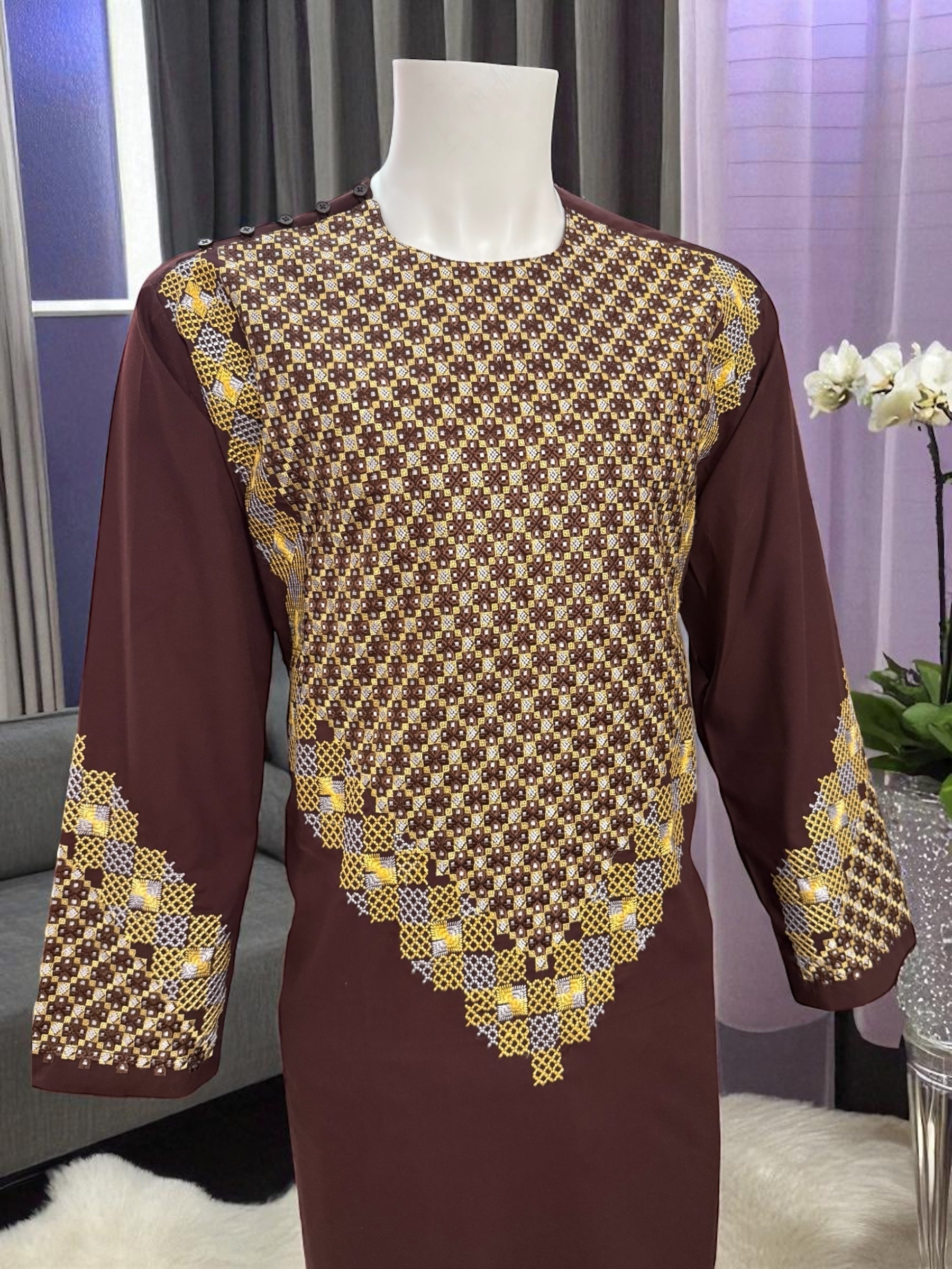 Men’s Maroon Kameez – Maroon with Gold Geometric Machine Embroidery | XL Afghan Traditional Wear