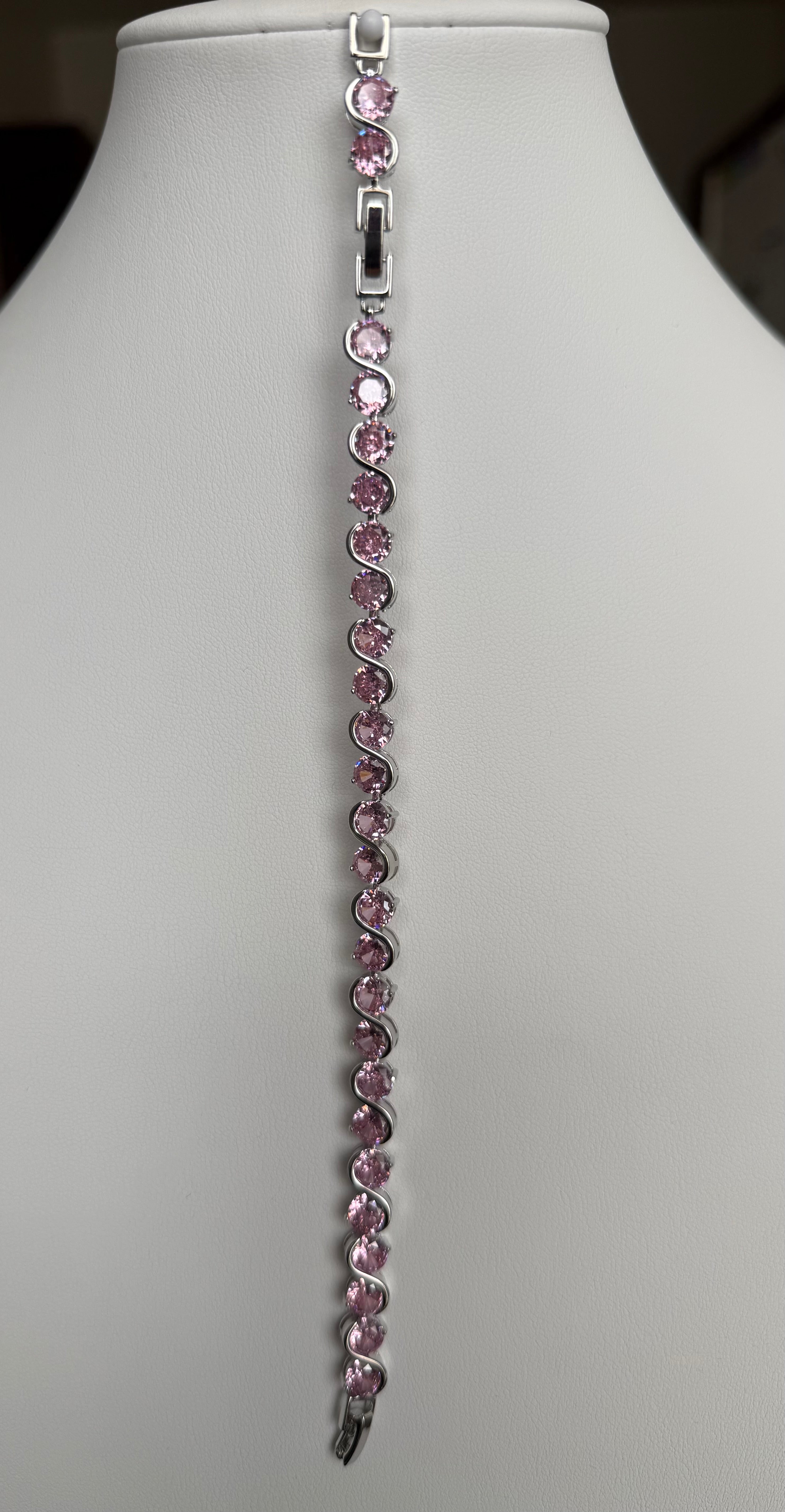 Pink Round-Cut Crystal Infinity Link Bracelet – Silver Tone Elegant Jewelry 7136