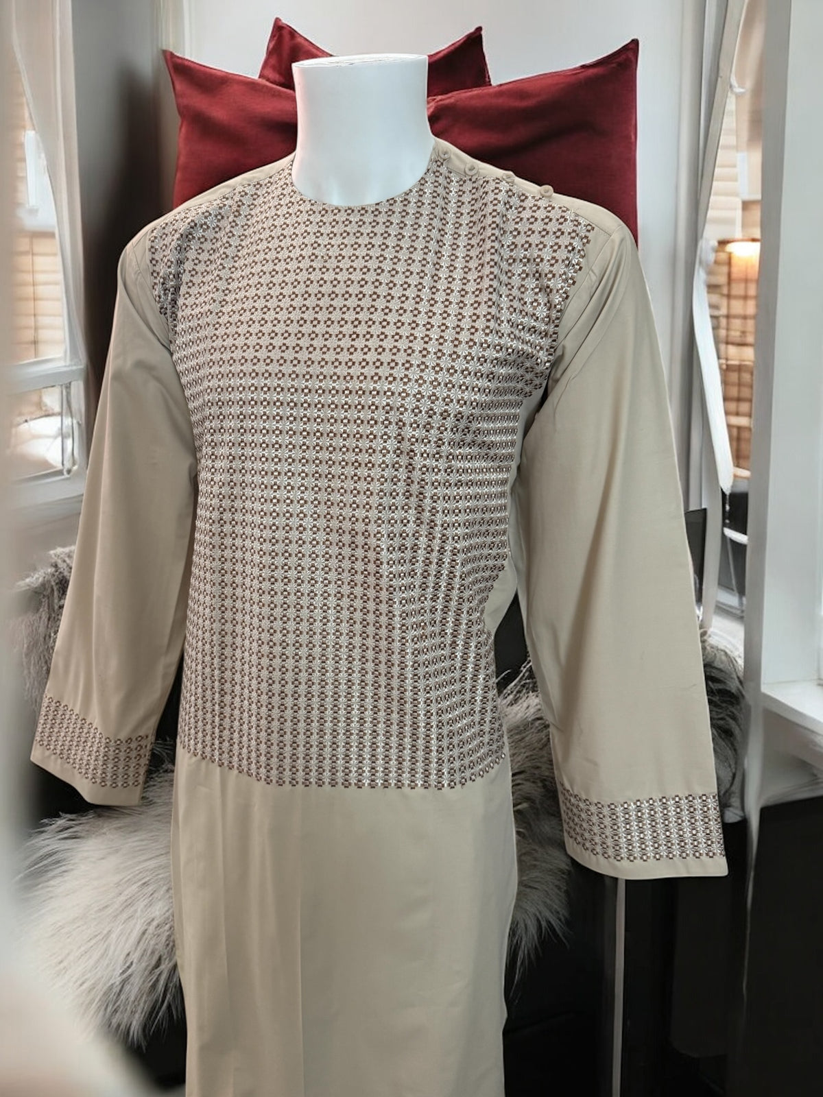 Afghan Traditional Kameese Shalwar with Machine Khamakdozi Embroidery – Medium