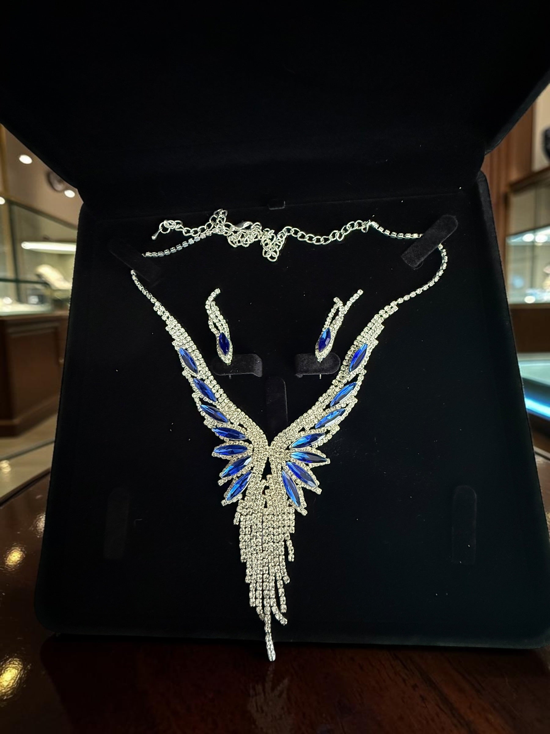 Crystal Rhinestone Statement Necklace & Earrings Set – Silver-Tone Leaf Design with Tassel, 7 Color Options, Jewelry Box Included