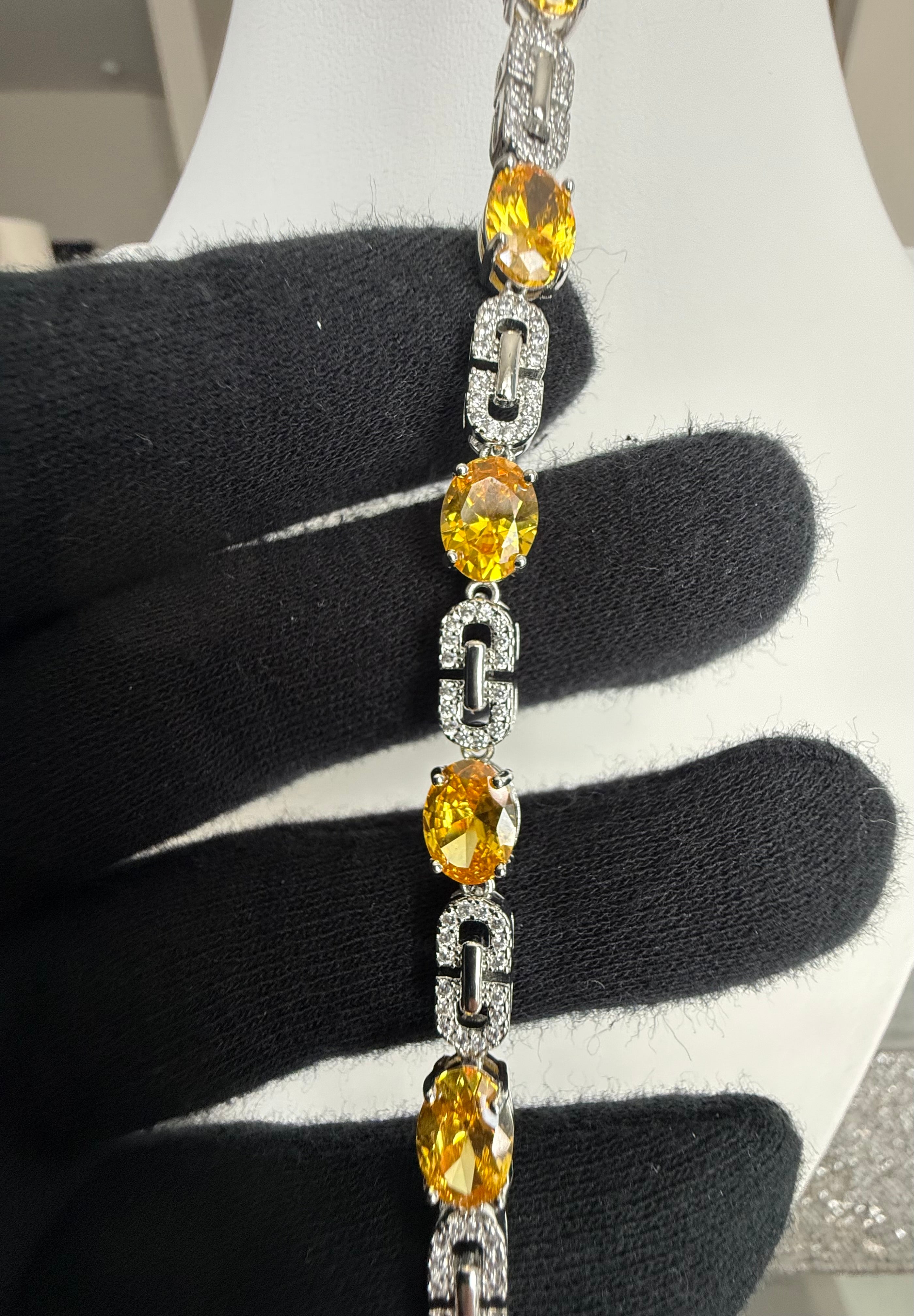Yellow Oval Crystal Link Bracelet – Silver Tone Sparkling Statement Bracelet for Women 7088